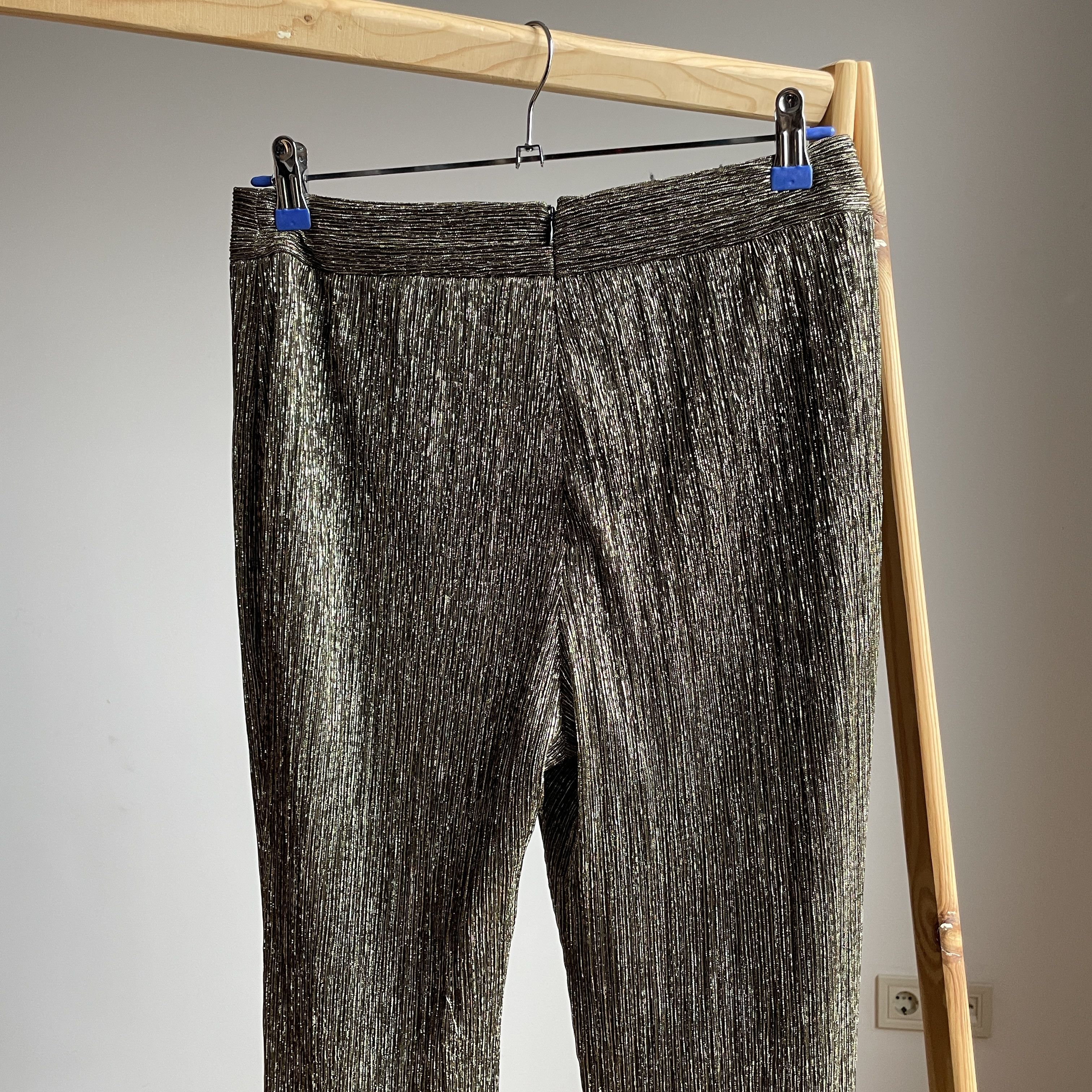 Peter Pilotto Peter Pilotto Metallic Pleated Two Piece Set Top & Pants Size M / US 6-8 / IT 42-44 - 8 Thumbnail