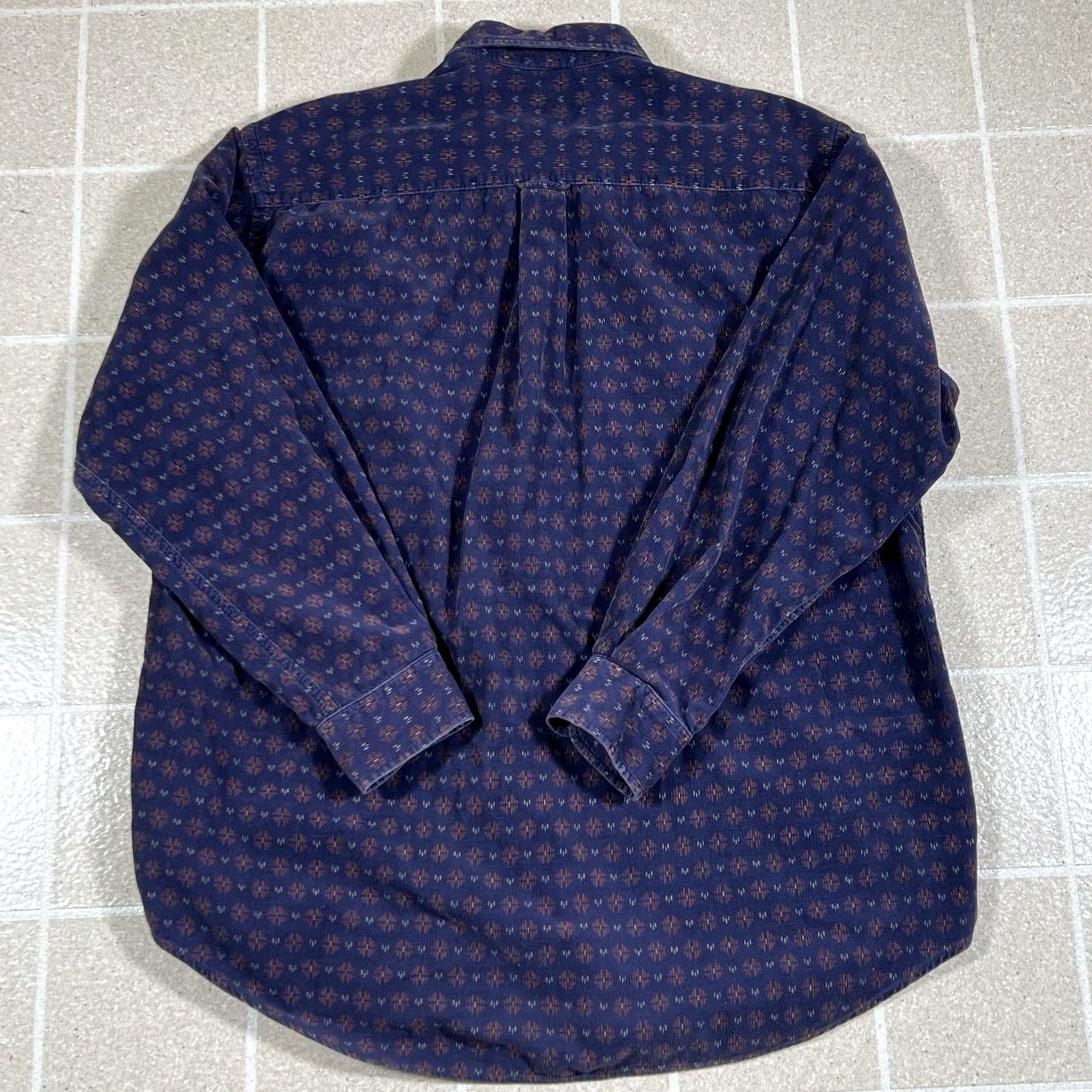 Nautica VINTAGE Nautica Corduroy Shirt Men L Blue Long Sleeve Button-Up Preppy Old Money Size US L / EU 52-54 / 3 - 2 Thumbnail