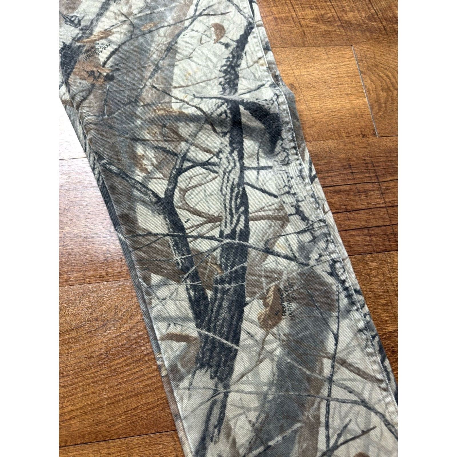 Wrangler VINTAGE Wrangler Pants Mens Real Tree Hardwoods USA Made Fit 31.5X32 Camouflage 90s USA Mens Regular Straight Jeans/Camo/Pants Size US 32 / EU 48 - 5 Thumbnail