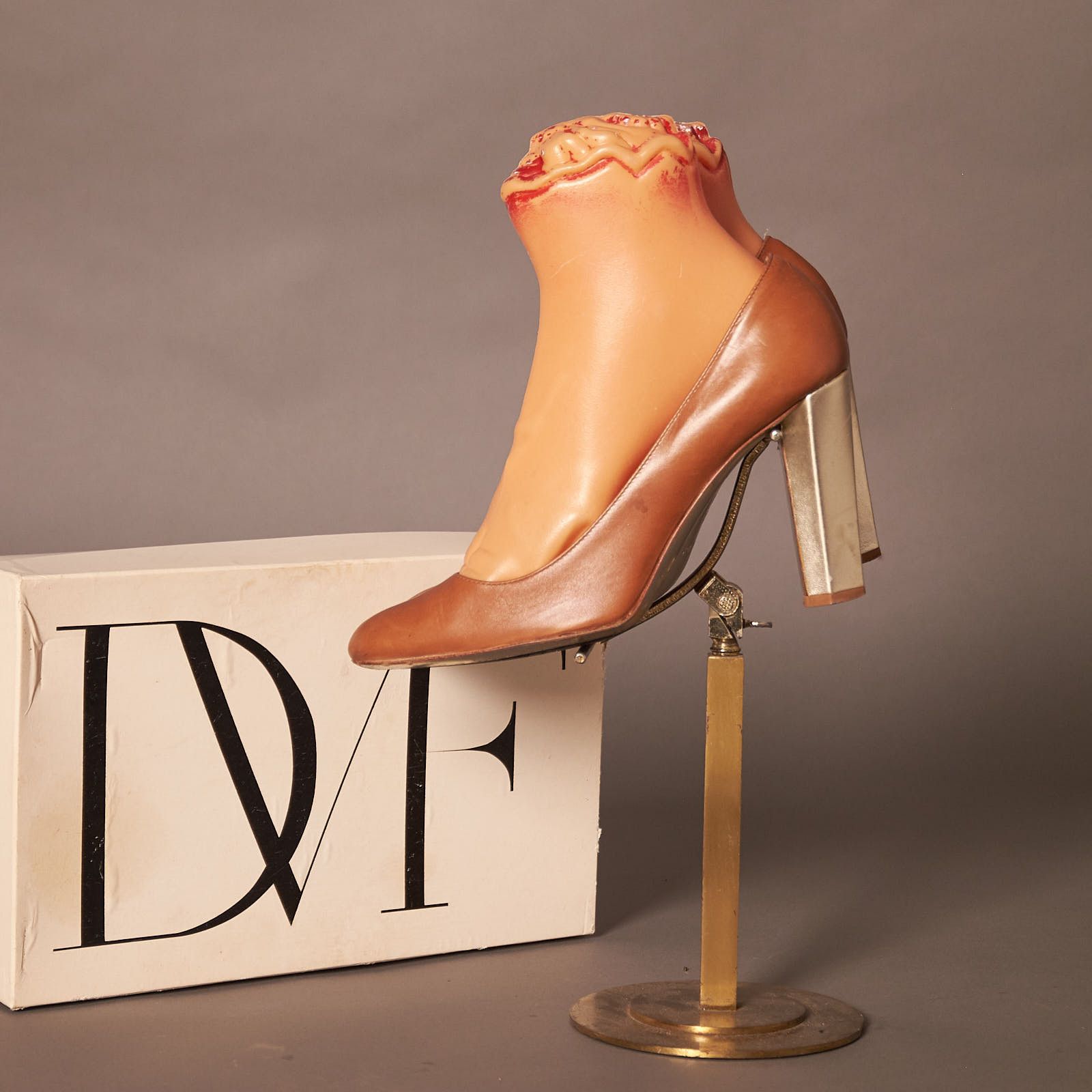 Diane von Furstenberg Vintage Y2K Diane Von Furstenberg Calf Skin Pumps Heels Size US 7.5 / IT 37.5 - 3 Thumbnail