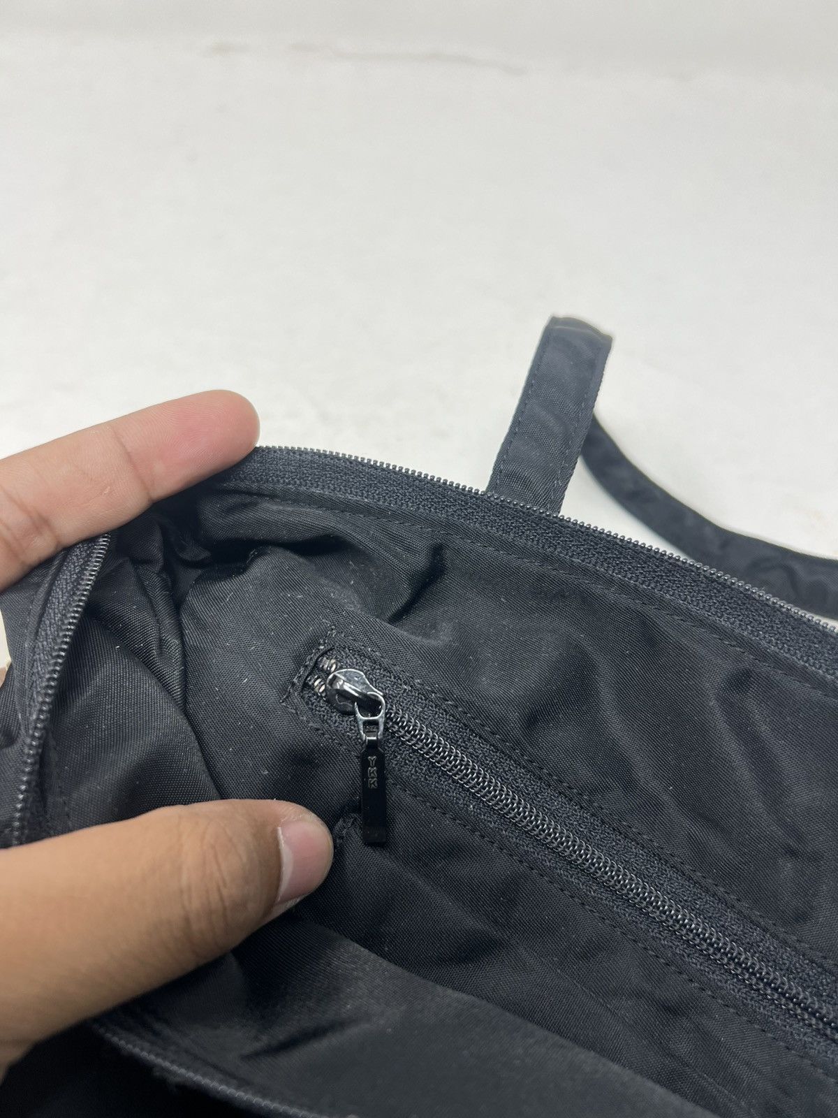 Helmut Lang Helmut Lang Carry Bag Size 26 - 13 Thumbnail