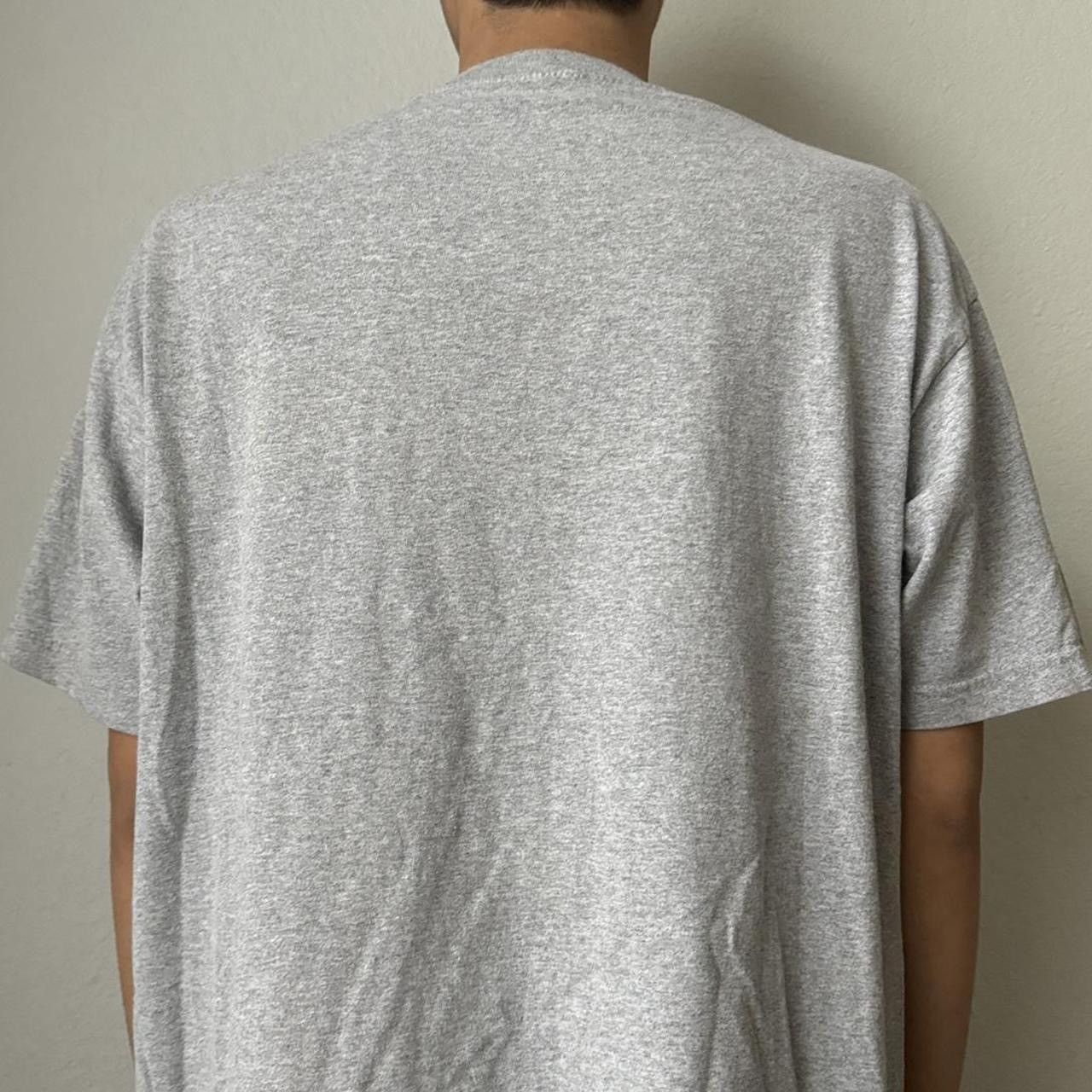 NFL × Vintage Vintage 2000s NFL Oakland Raiders Graphics Grey Tee Shirt Size US XL / EU 56 / 4 - 2 Thumbnail
