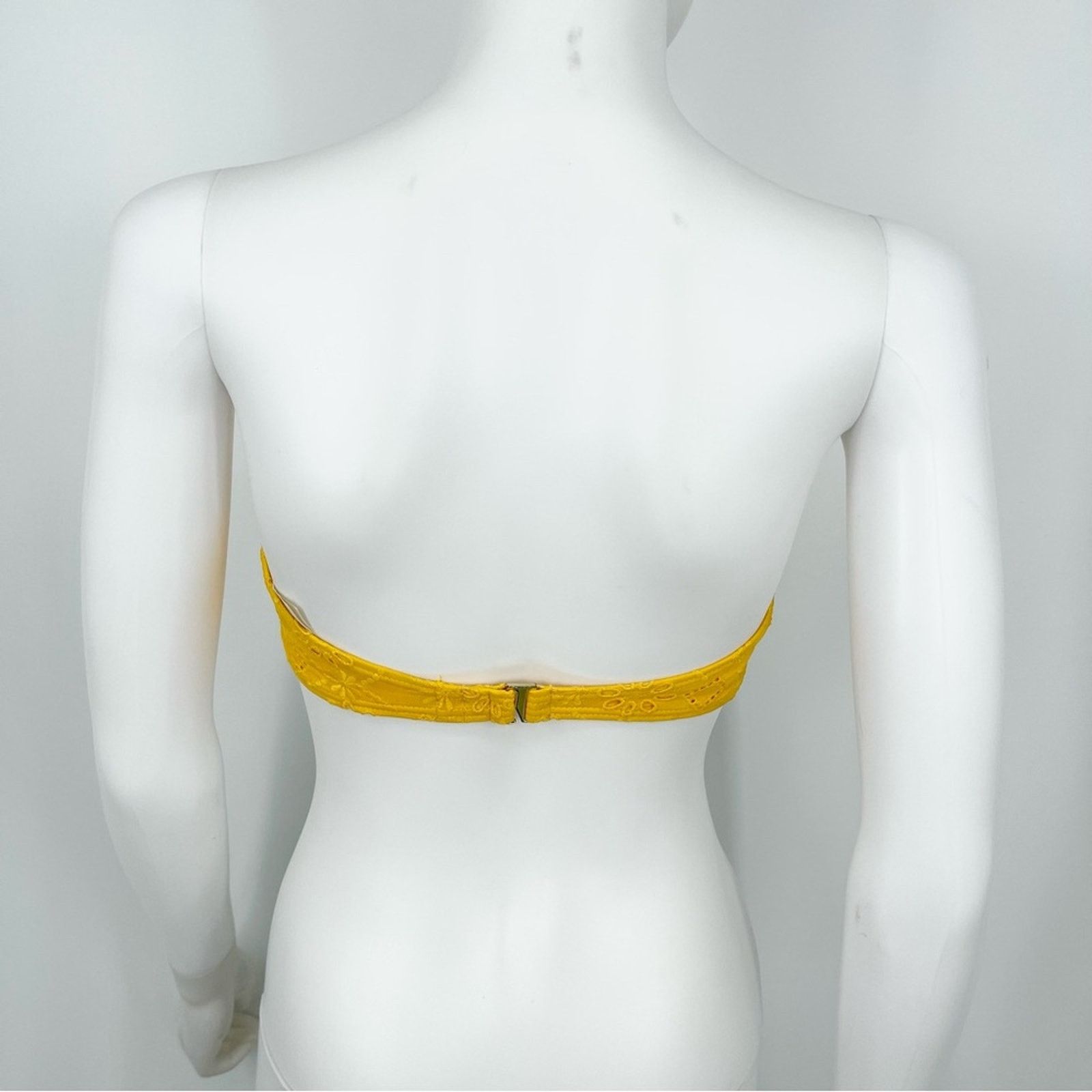 Kate Spade Kate Spade Yellow Lace Saffron Eyelet Bikini Top Size XS Size ONE SIZE - 5 Thumbnail