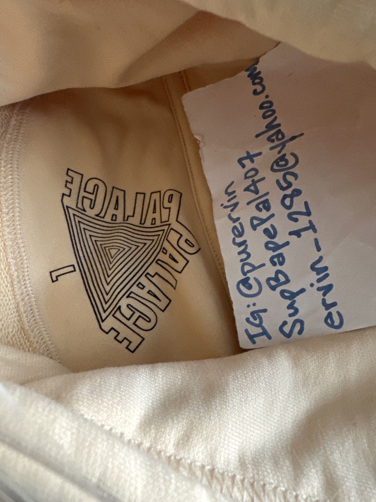 Palace Mix Up Hood Yellow size Large Size US L / EU 52-54 / 3 - 3 Thumbnail