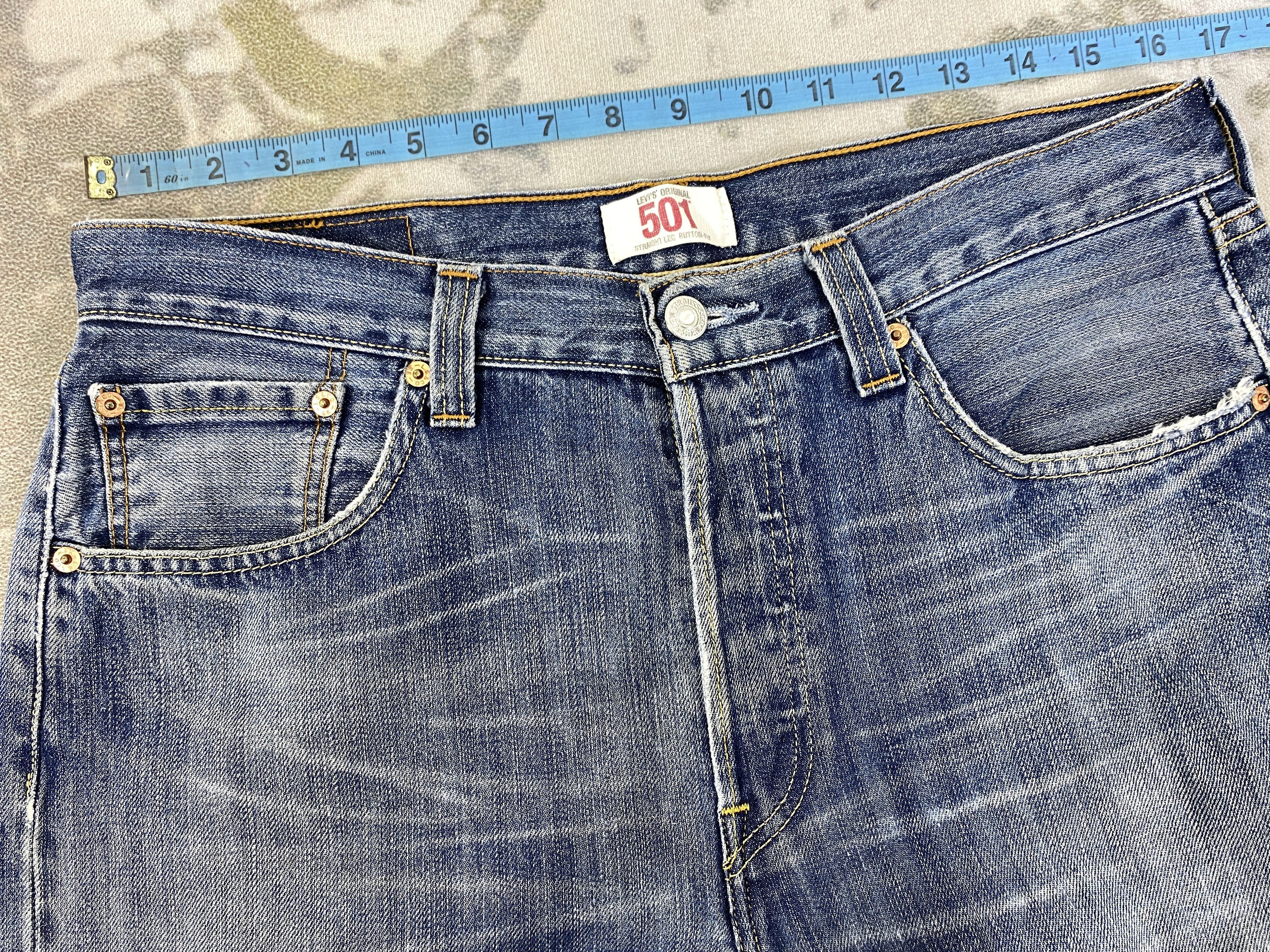 Levi's Distressed Blue Vintage Levi's 501 33x31.5 Denim -JN1585 Size US 33 - 5 Thumbnail
