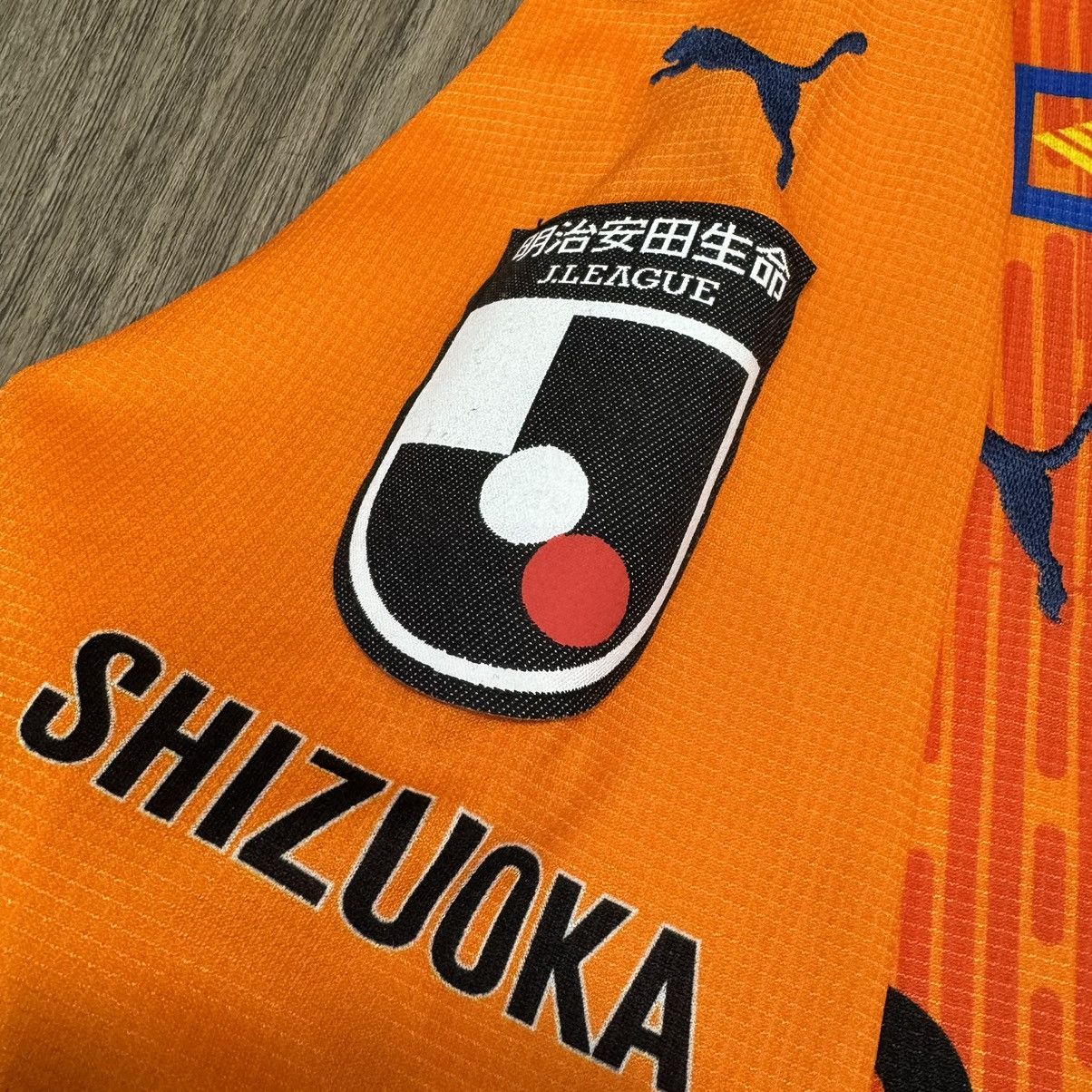 Puma Shimizu S-Pulse 2023 home shirt #14 shirasaki Size US L / EU 52-54 / 3 - 6 Thumbnail