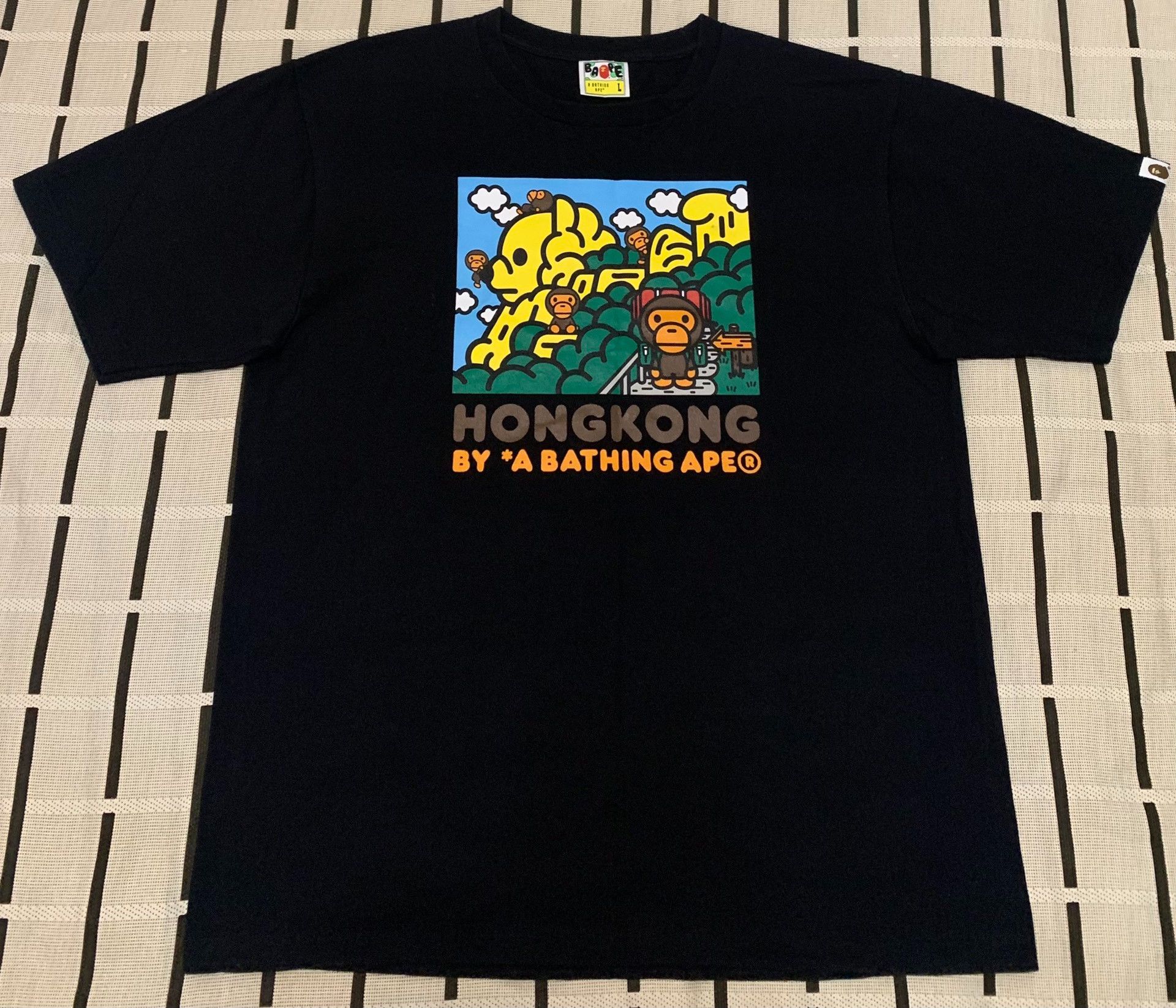 Bape Bape Limited T-Shirt XL Men Size US XL / EU 56 / 4 - 1 Thumbnail