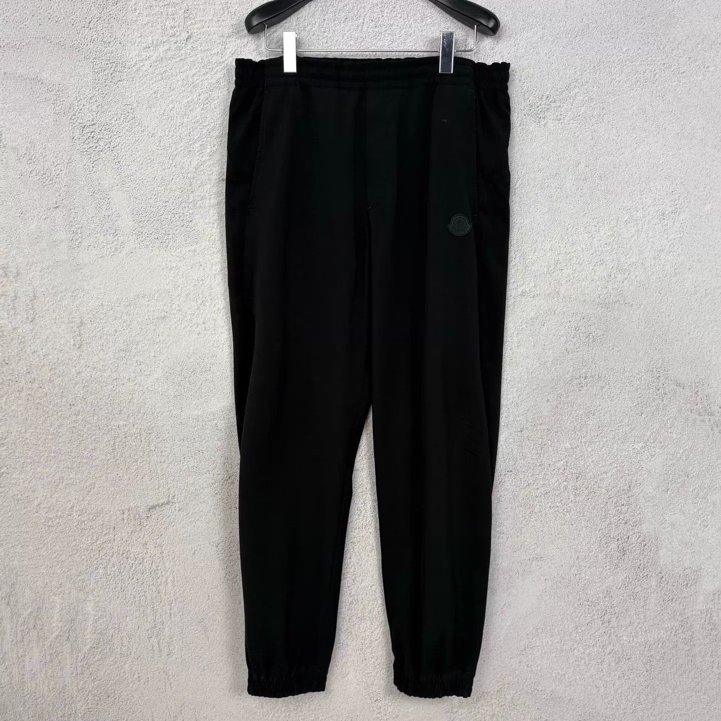 Moncler Black Elastic Waist Jogger Pants Size 30 Size US 30 / EU 46 - 1 Thumbnail