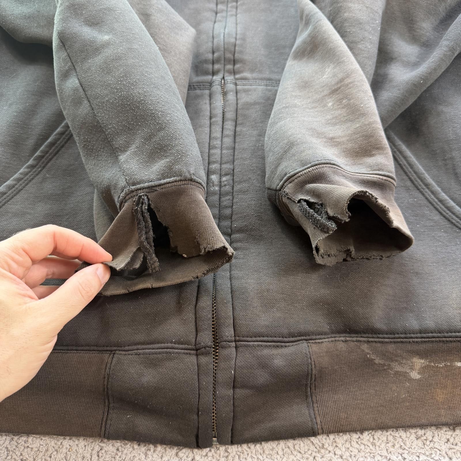 Carhartt Carhartt Sherpa Lined Zip Hoodie Brown Faded Work Jacket L Size US L / EU 52-54 / 3 - 10 Thumbnail