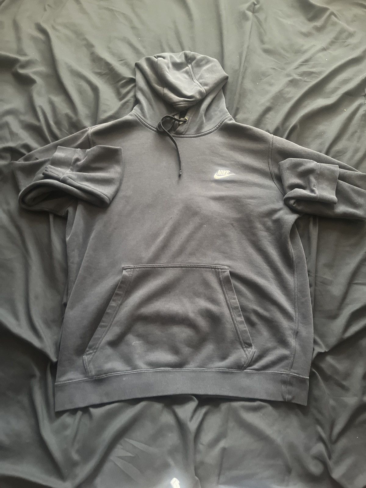 Nike BLACK NIKE HOODIE Size US L / EU 52-54 / 3 - 1 Thumbnail