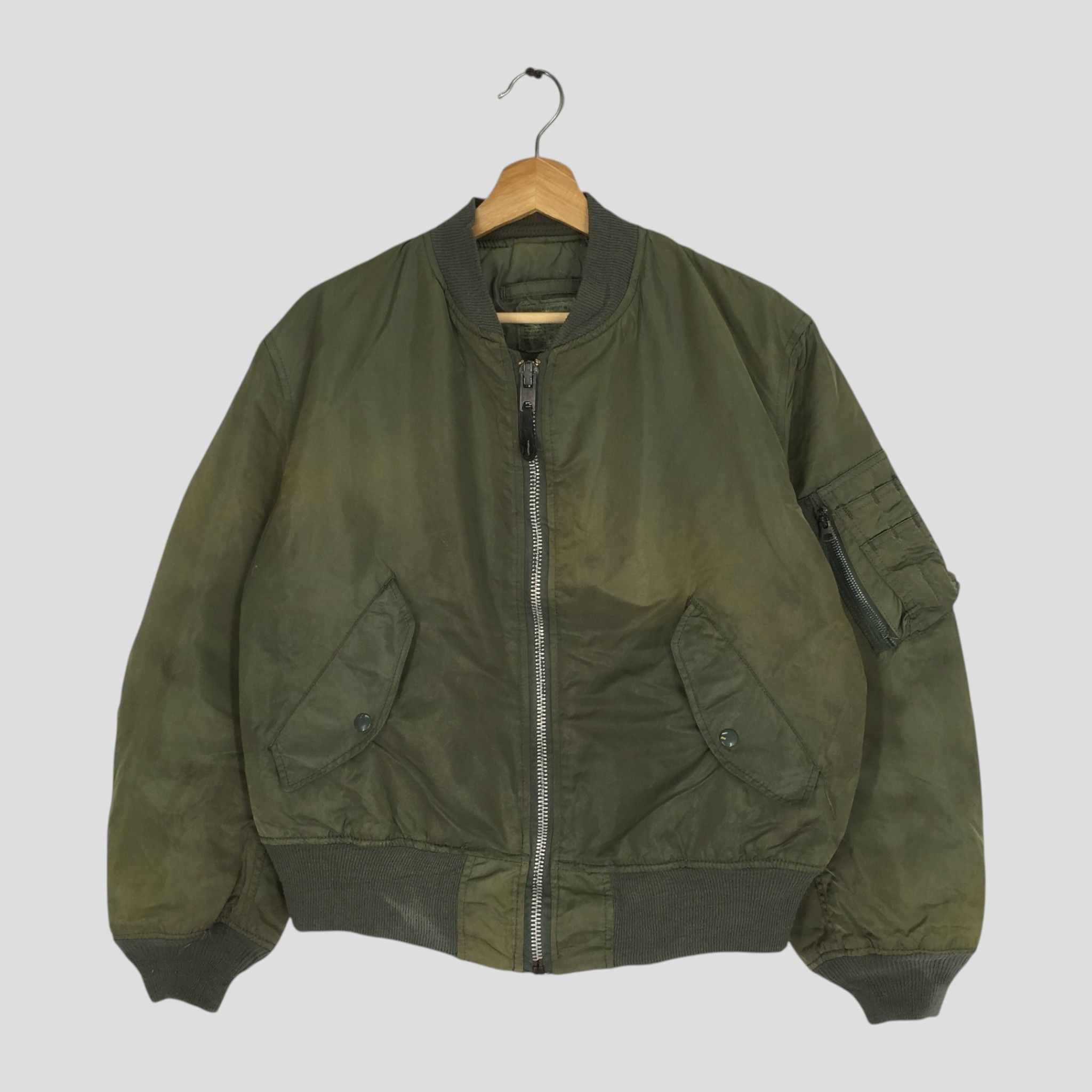 Alpha Industries Vintage 90s Alpha Industries MA -1 Flight - 1847 Size US L / EU 52-54 / 3 - 1 Thumbnail