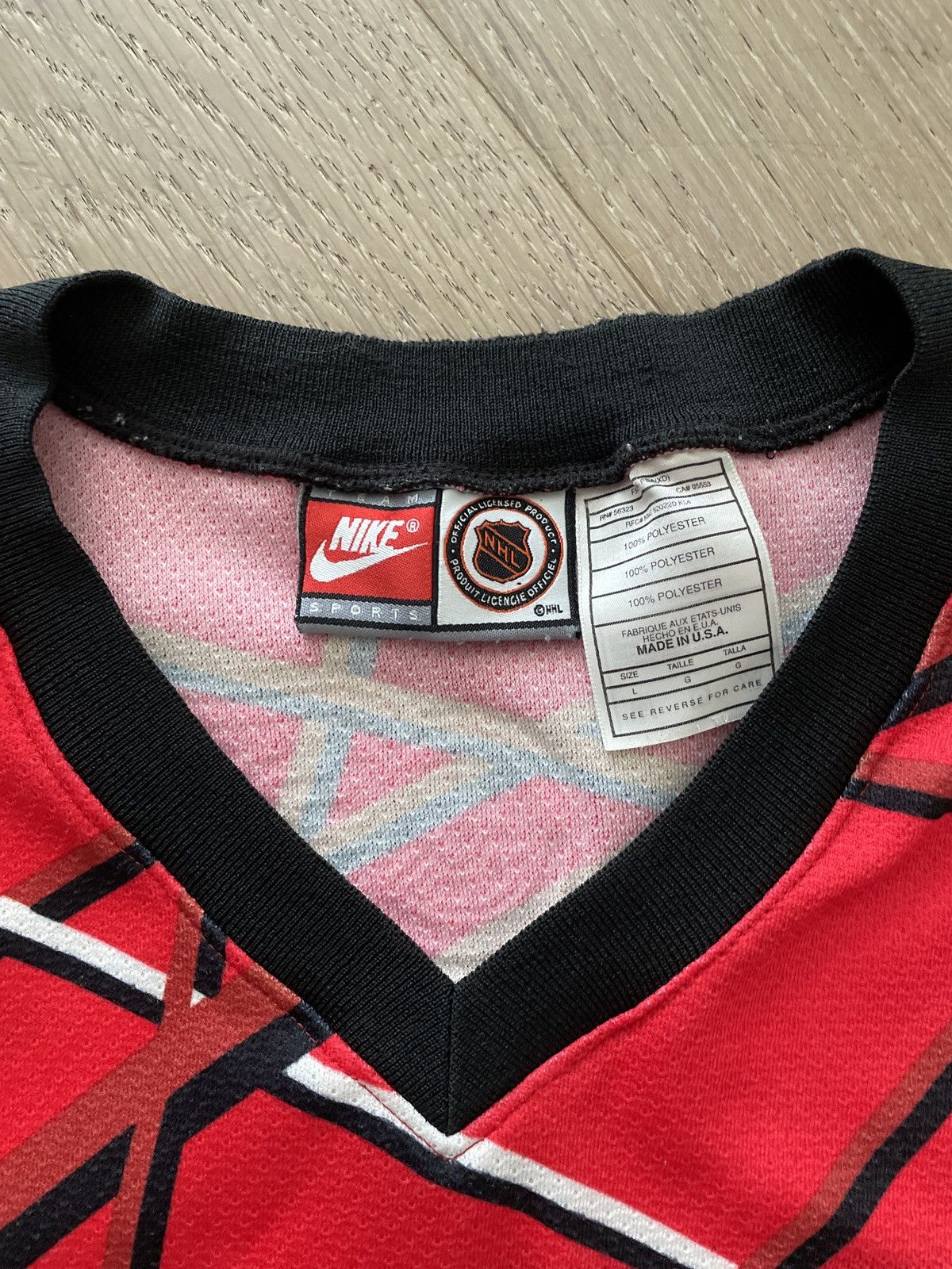NHL Vintage Nike NHL Street Detroit Redwings Jersey Size US L / EU 52-54 / 3 - 3 Thumbnail
