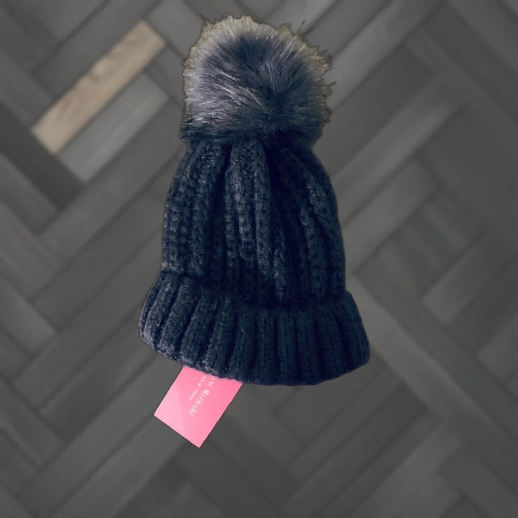Vintage Isaac Mizrahi Live! Beanie Womens One Size Grey Fur Pom Pom Grey Size ONE SIZE - 1 Thumbnail