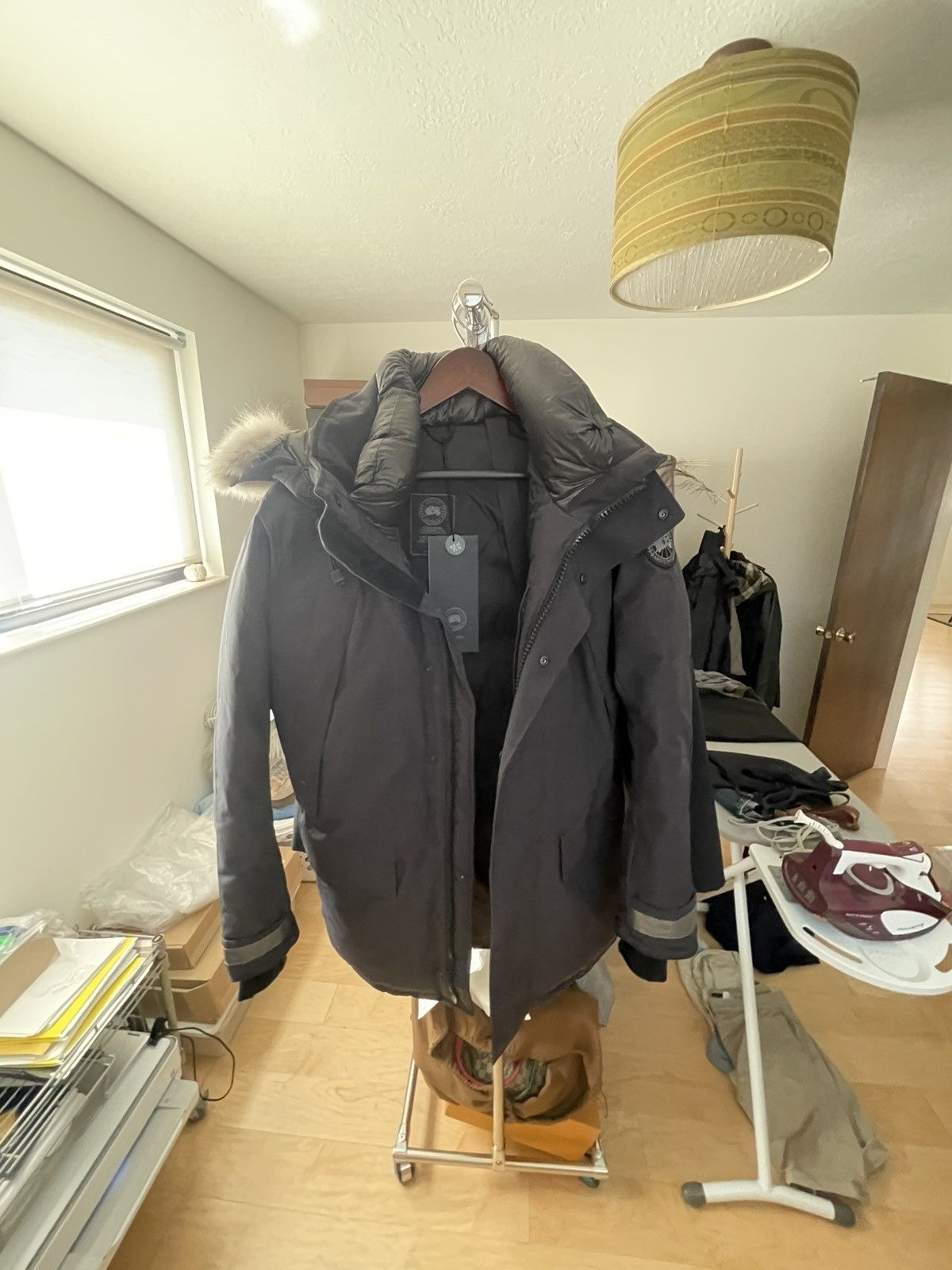 Canada Goose Canada goose men’s M sherridon black label fur parka new Size US M / EU 48-50 / 2 - 2 Thumbnail