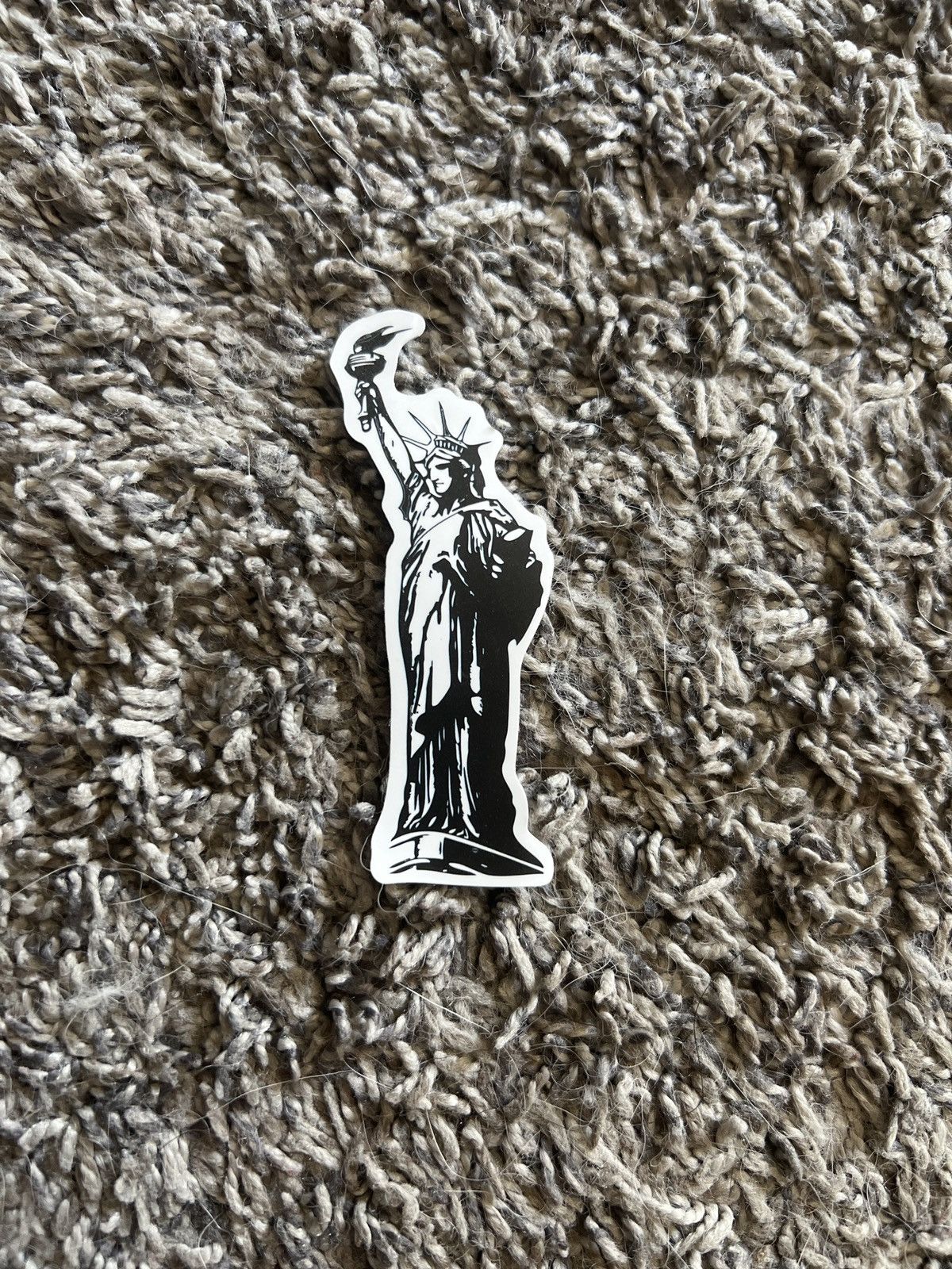 Hypebeast × Vintage Statue Of Liberty Sticker Size ONE SIZE - 1 Thumbnail