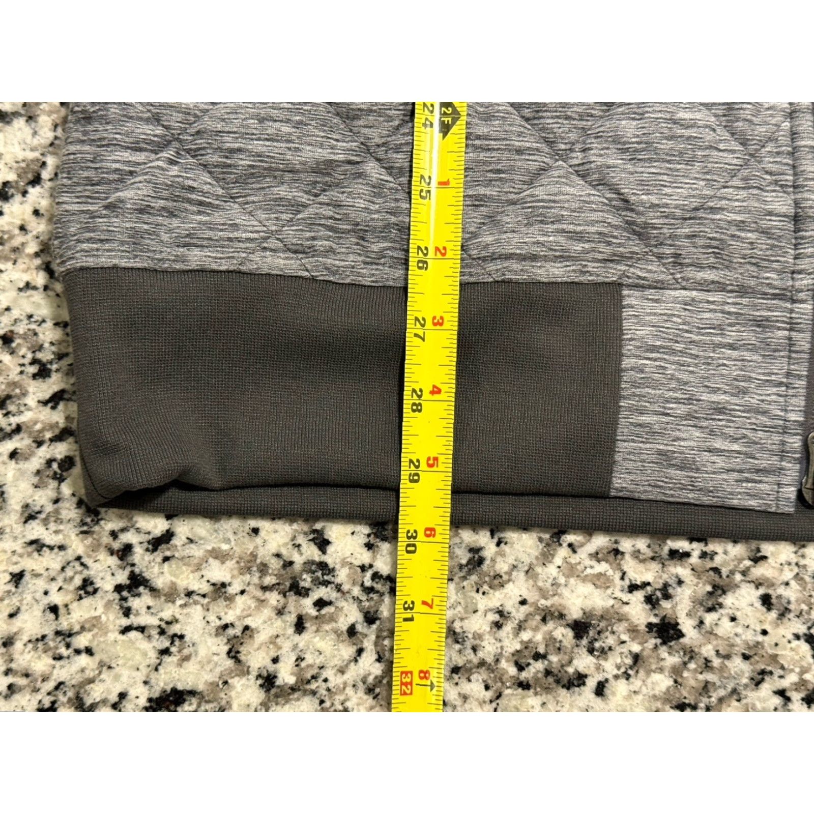 The North Face VINTAGE? Wait it's not vintage. The North Face Quilted Mod Bomber Insulated Knit Jacket Gray Women Large Zip Hooded Long Sleeve Regular Fit Size L / US 10 / IT 46 - 5 Thumbnail