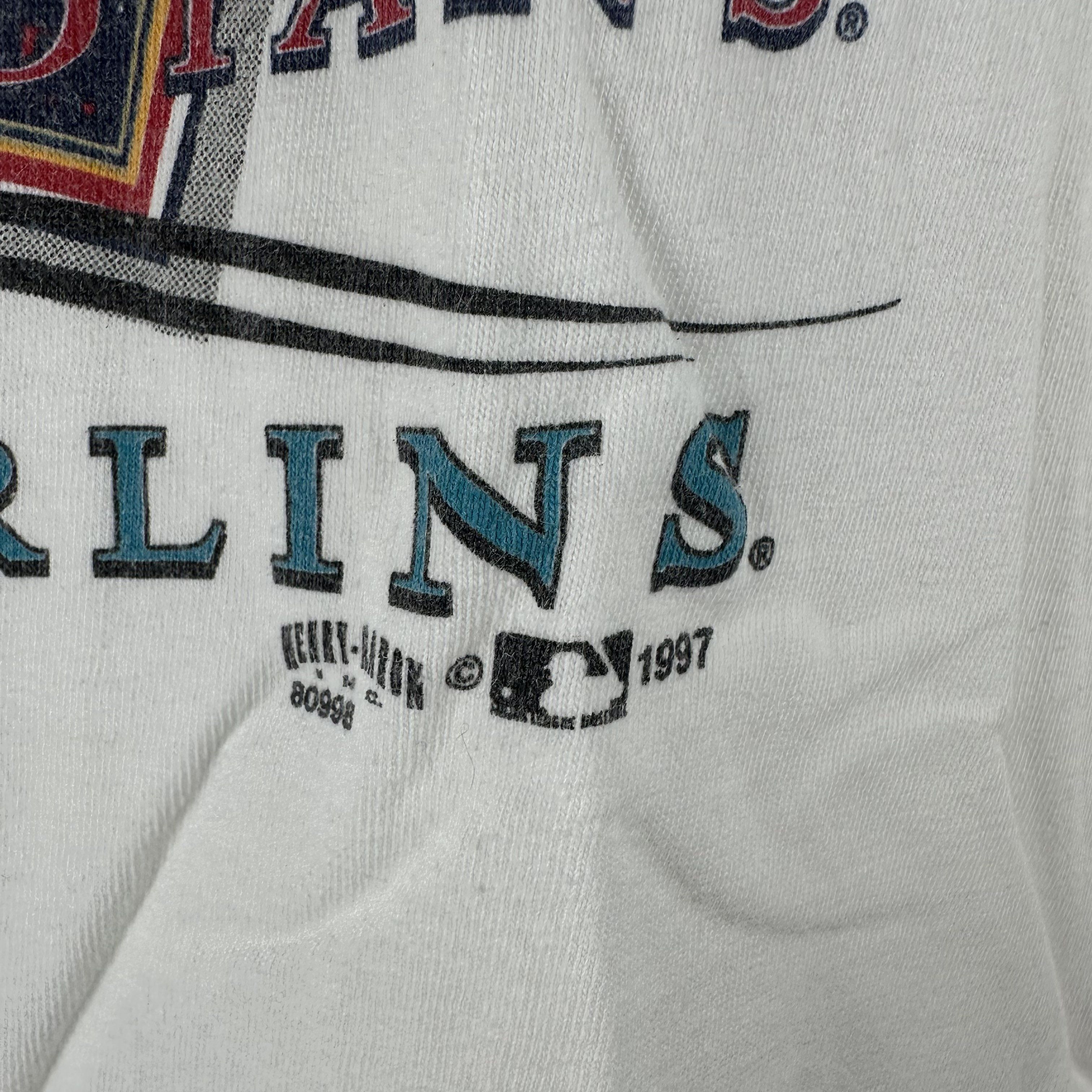 Vintage Vintage 1997 MLB World Series Indians VS Marlins T-shirt Size US XL / EU 56 / 4 - 3 Thumbnail