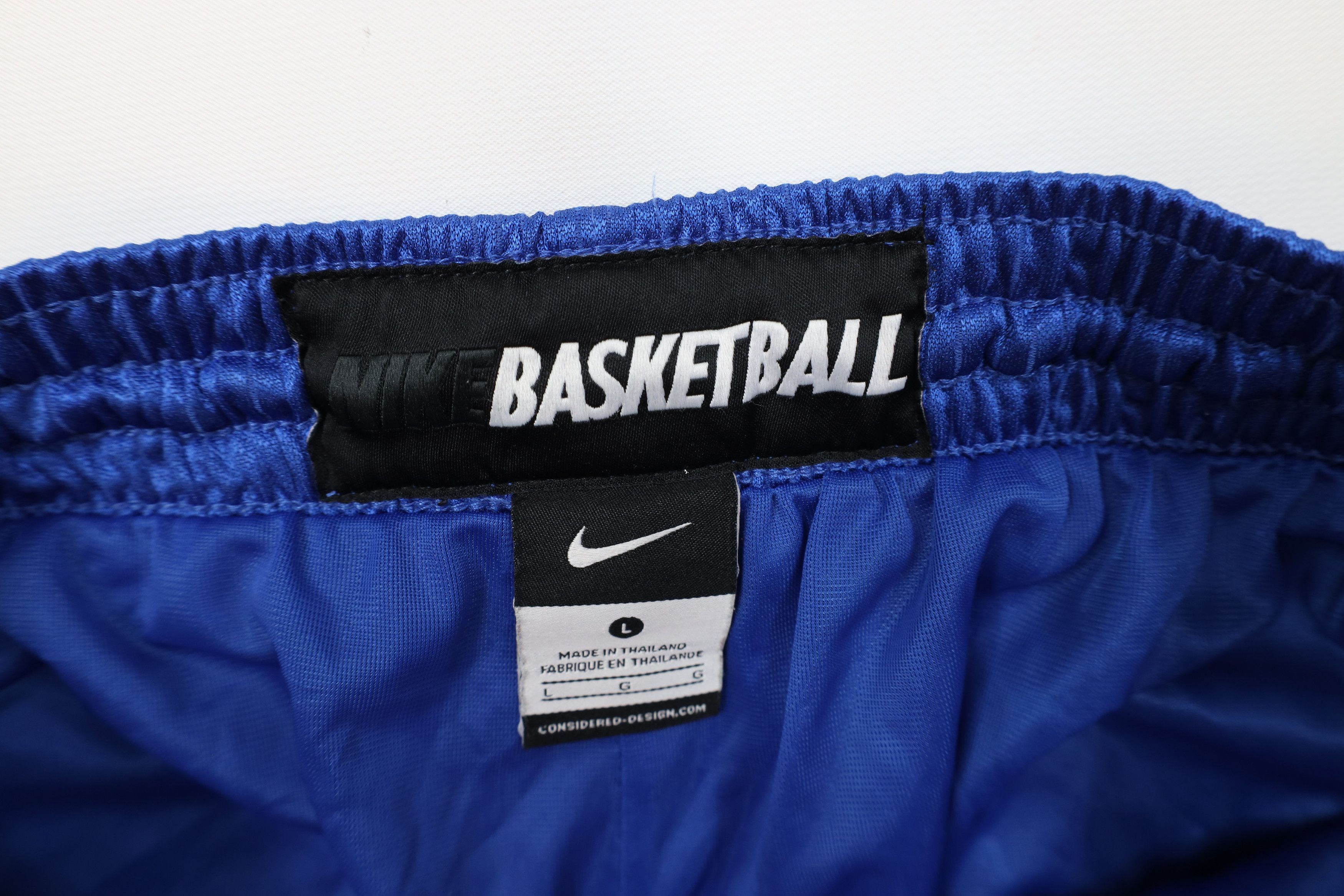 Nike Vintage Y2K Nike Basketball Training Gym Shorts Royal Blue Size US 34 / EU 50 - 8 Thumbnail