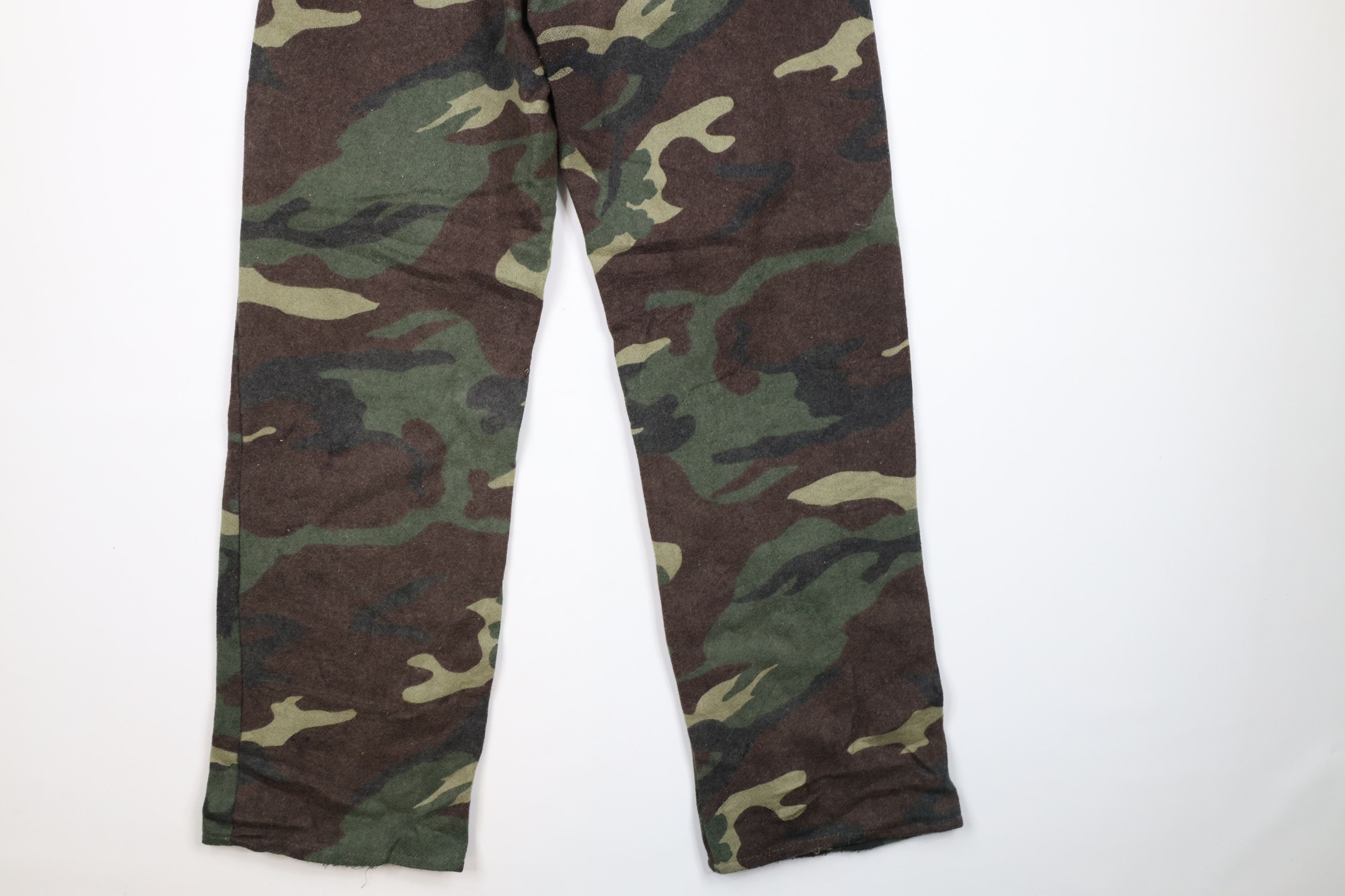 Vintage Vintage 90s Streetwear Heavyweight Wool Camouflage Pants Size US 30 / EU 46 - 13 Thumbnail