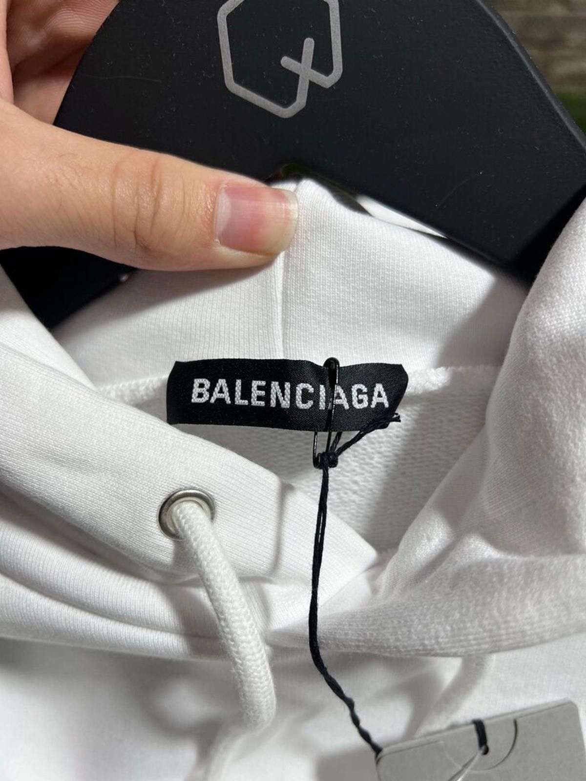 Balenciaga Balenciaga Campaign Hoodie White Sz. M Size ONE SIZE - 3 Thumbnail
