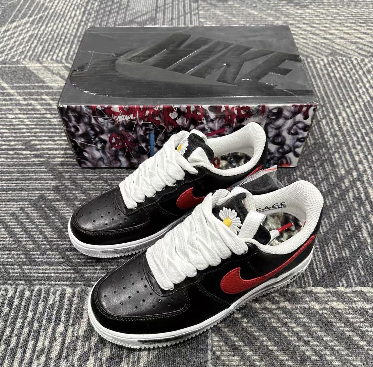 peaceminusone Peaceminusone x Nike Air Force 1 PMO Limited Edition J42 Size US 6.5 / EU 39-40 - 1 Thumbnail