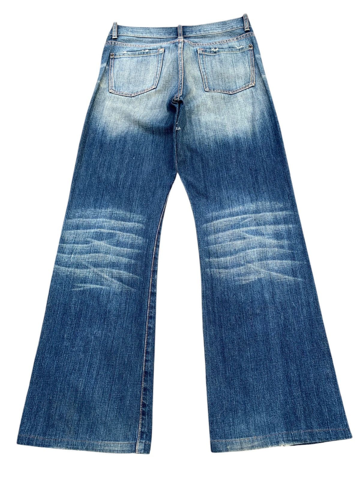 semanticdesign FLARE SEMANTIC DESIGN RUSTY JAPANESE DISTRESSED DENIM Size US 31 - 4 Thumbnail
