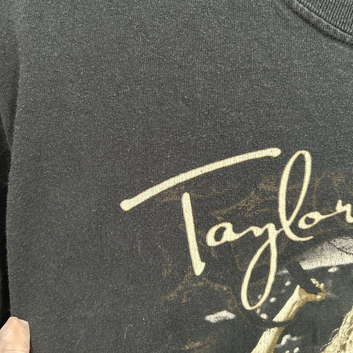 Gildan Gildan Taylor Swift 2009 Fearless Tour Tee Sz M - "Everette" Size M / US 6-8 / IT 42-44 - 5 Thumbnail