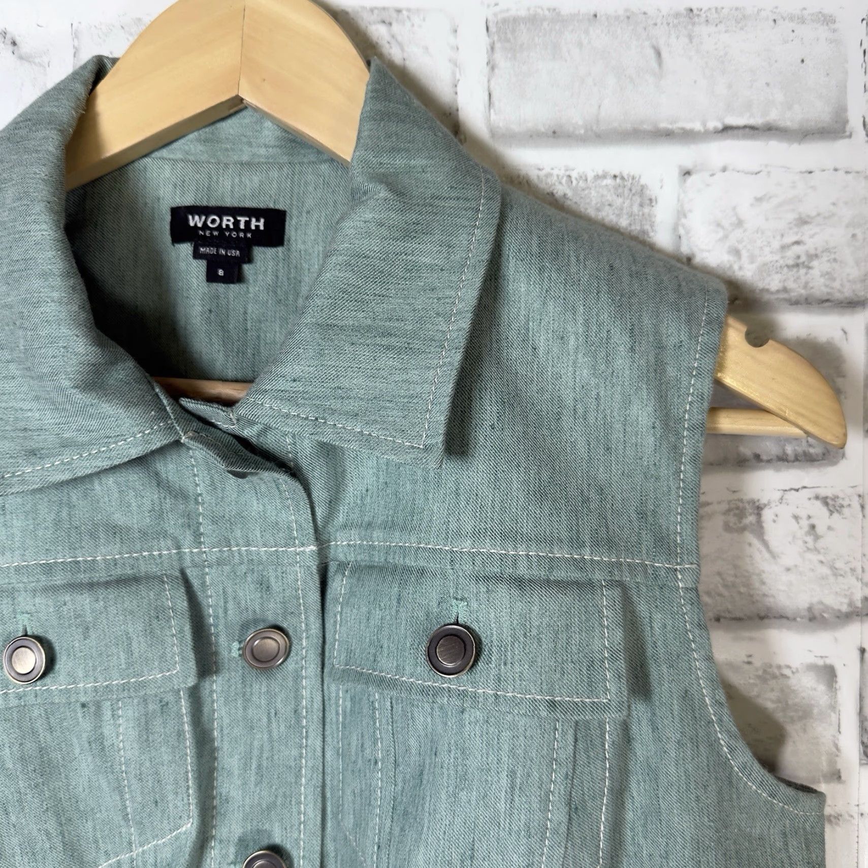 Vintage Worth New York Vest Button-Up Women’s Down Size 8 Blue Variety of Layering 90s? (But wait) Size M / US 6-8 / IT 42-44 - 2 Thumbnail