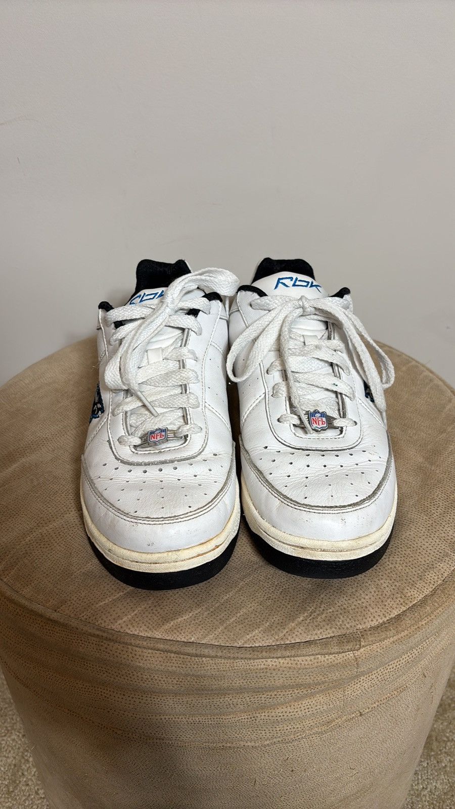 NFL × Reebok × Vintage Vintage Reebok Carolina Panthers Shoes Size US 9 / EU 42 - 2 Thumbnail