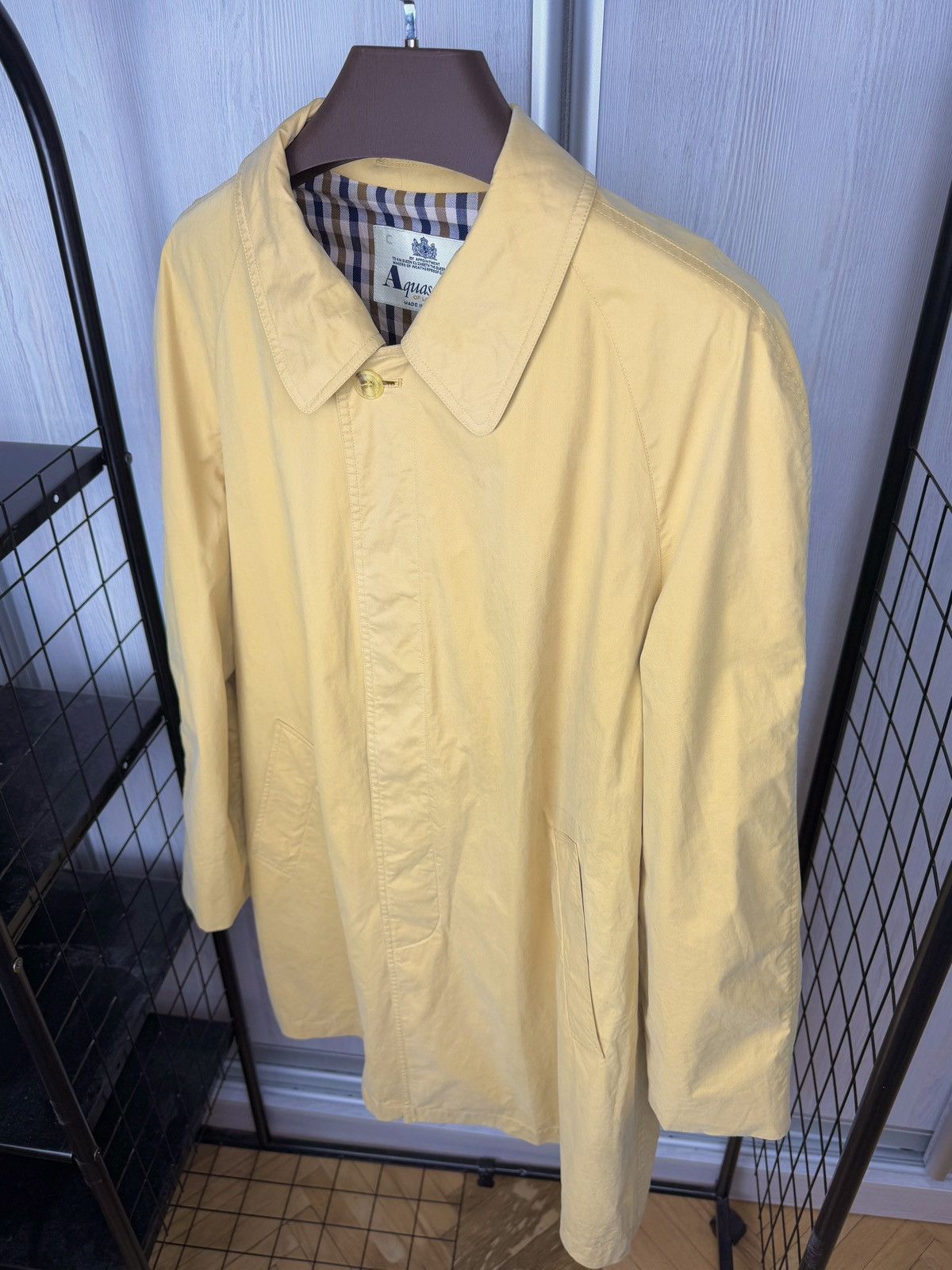 Aquascutum AQUASCUTUM Men’s Yellow Cotton Trench Raincoat Check Lining Size US M / EU 48-50 / 2 - 7 Thumbnail