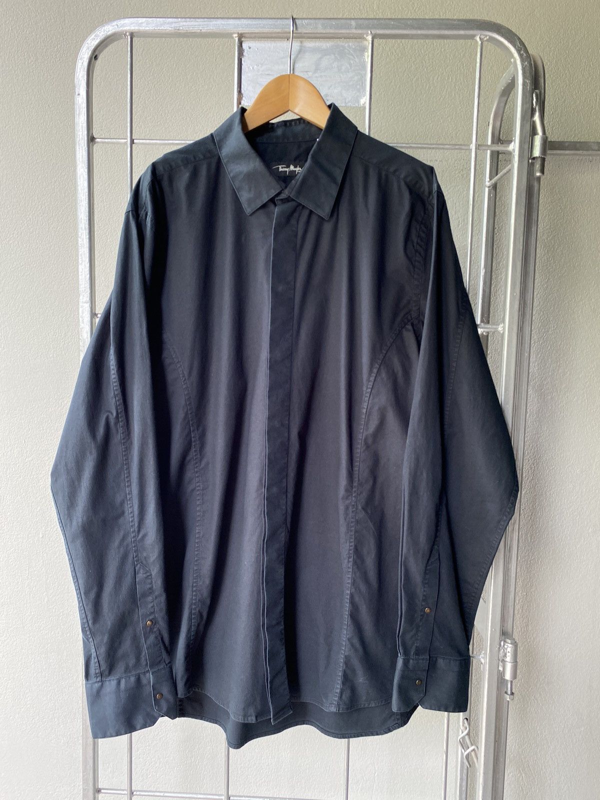 Thierry Mugler Thierry Mugler black shirt Size US L / EU 52-54 / 3 - 16 Thumbnail