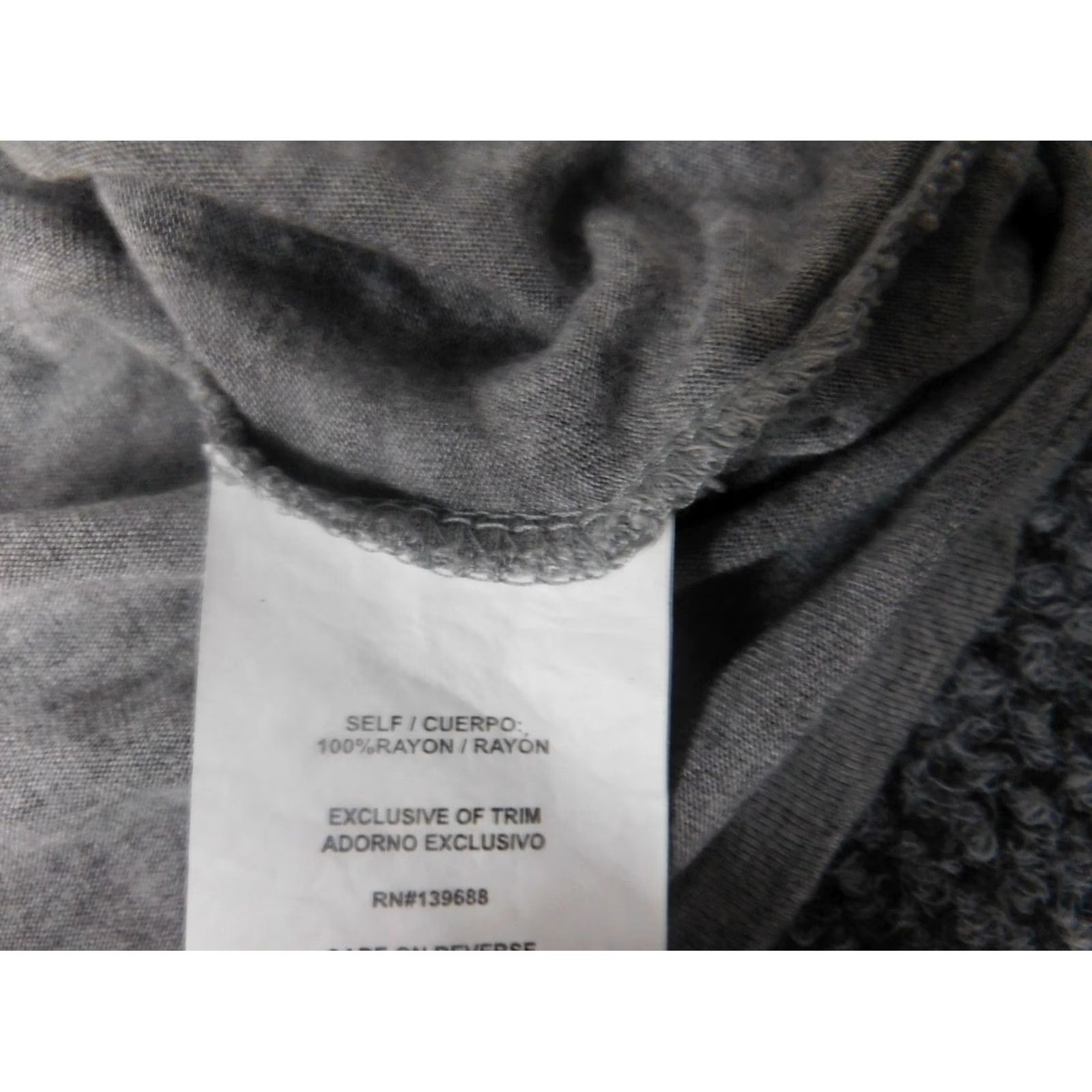 Vintage Skyla Jade Womens Blouse S Gray Crew Neck Pullover Short Sleeve Stretch Casual Logo Classic Cotton Polyester Rayon Basic Shirt Women Size S / US 4 / IT 40 - 6 Thumbnail
