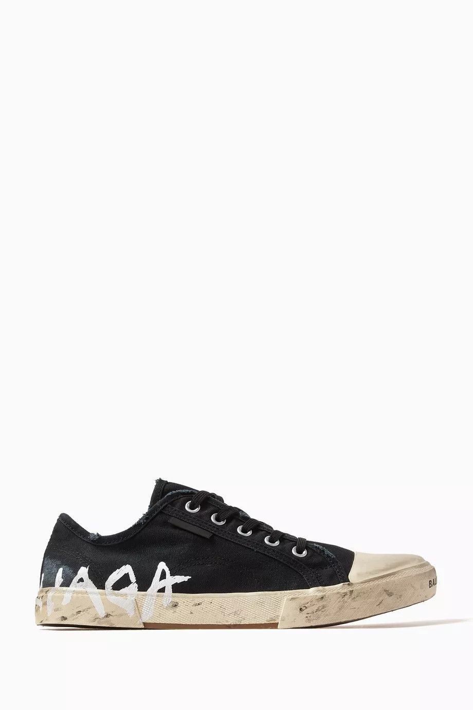 Balenciaga Paris Low Top Dirty Effect Graffiti Sneaker in Black/White Size US 9 / IT 39 - 1 Thumbnail