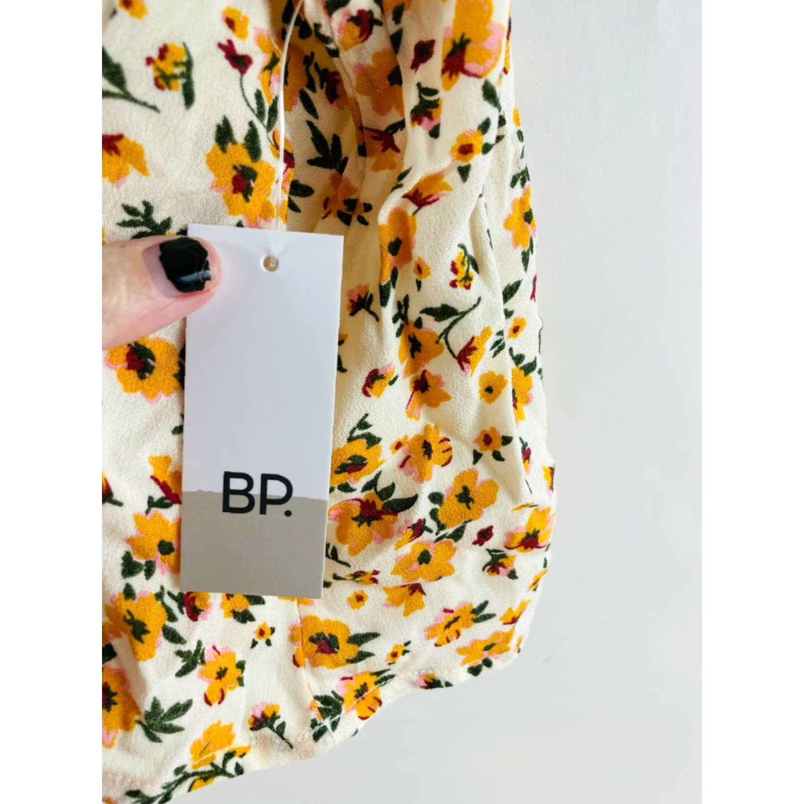 Vintage BP Crop Top Women's Size S Yellow Floral Sleeveless Tank Spaghetti Strap NWT Size S / US 4 / IT 40 - 5 Thumbnail