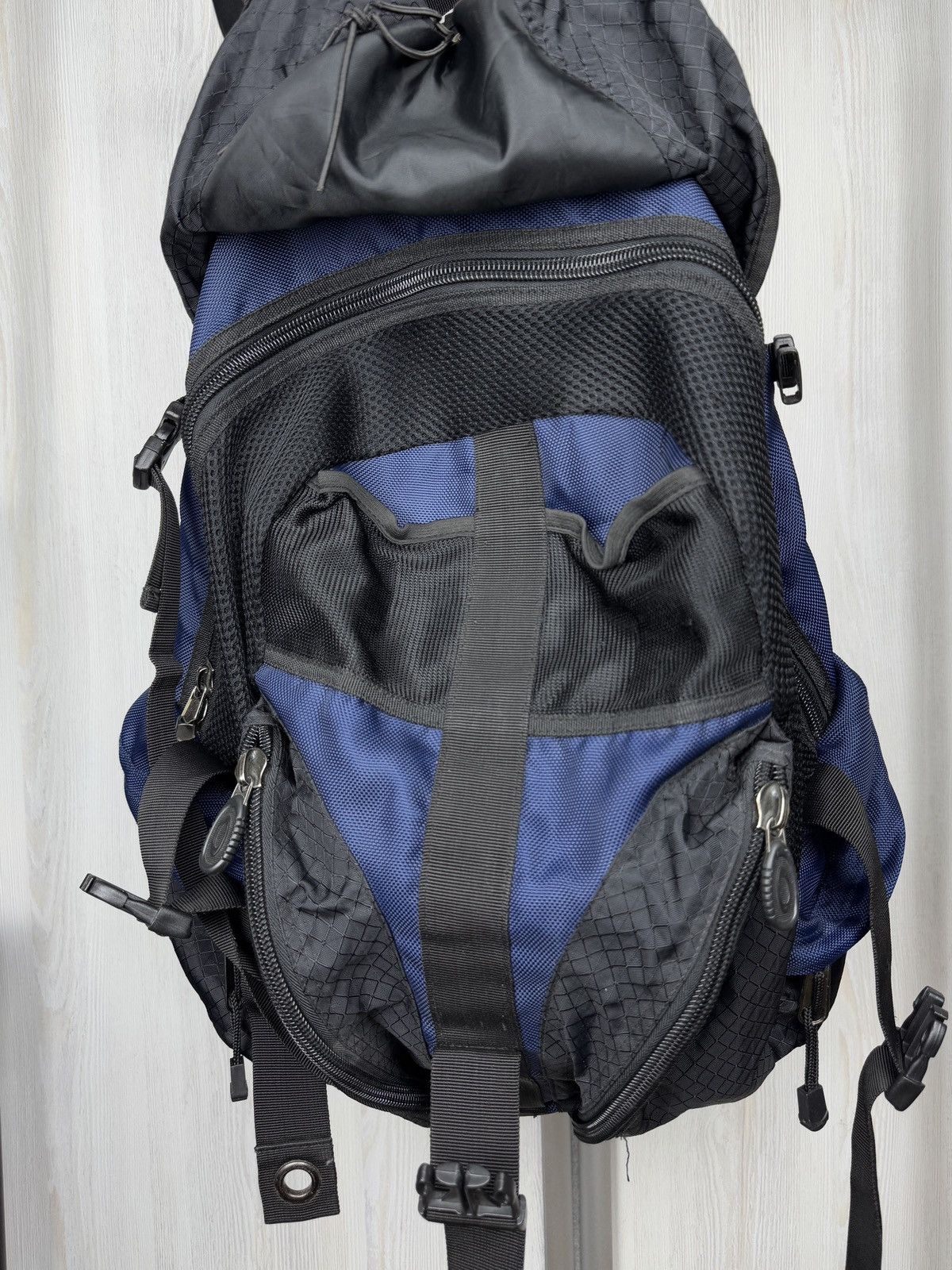 Oakley Oakley Icon Backpack Blue Vintage Tactical Backpack Software Size ONE SIZE - 16 Thumbnail