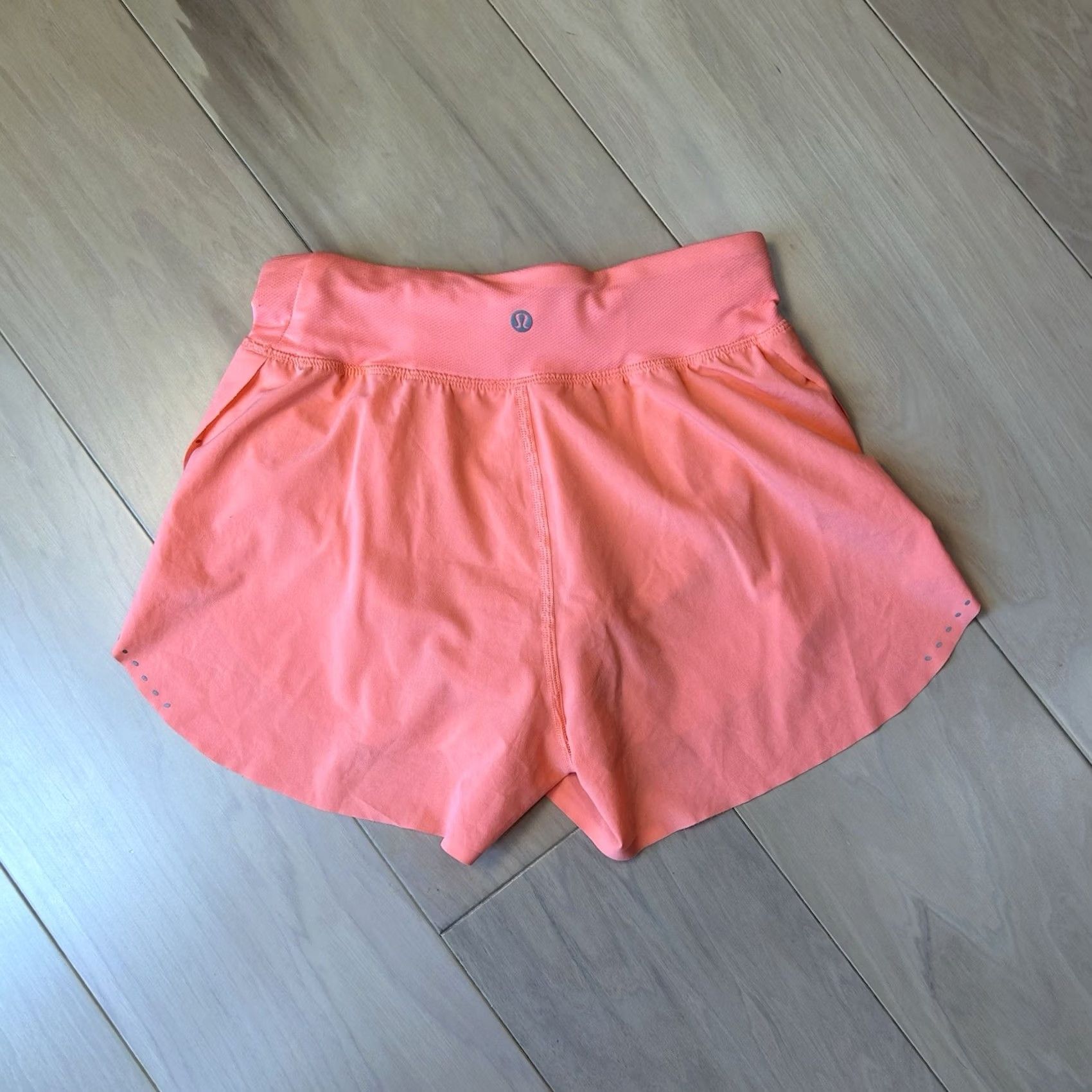 Lululemon Lululemon Find Your Pace Short Pink 3” Inseam Women’s 2 Size 26" / US 2 / IT 38 - 2 Thumbnail