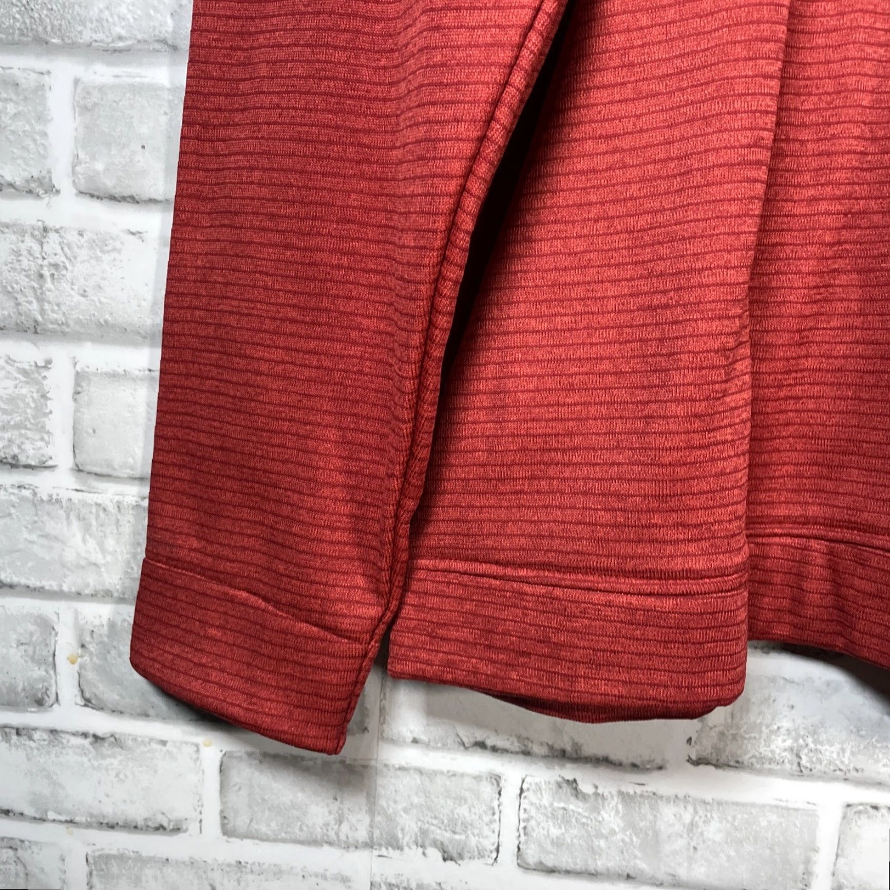Under Armour Under Armour Storm Golf Pullover 2XL Red Striped Quarter Zip Activewear Mens Size US XXL / EU 58 / 5 - 3 Thumbnail