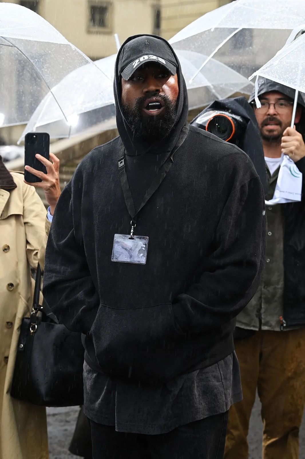 Balenciaga × Gap × Yeezy Kanye West Yzy Gap Padded Hoodie Black ENGINEERED BALENCIAGA Size US M / EU 48-50 / 2 - 4 Thumbnail