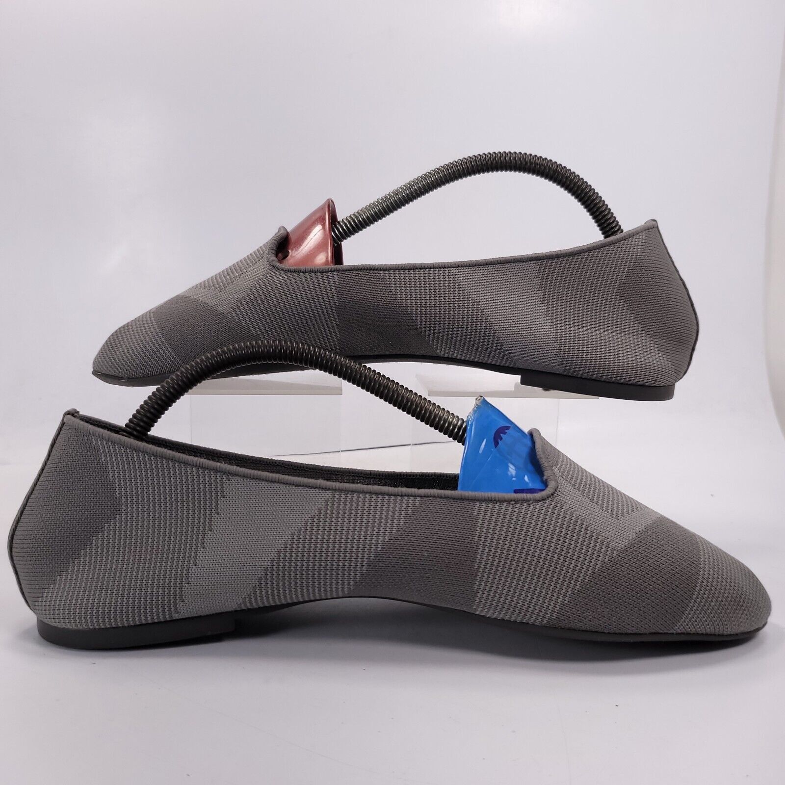 SKECHERS Skechers Cleo Wham Ballet Flats Womens Size 9.5 44731 Gray Size US 9.5 / IT 39.5 - 6 Thumbnail