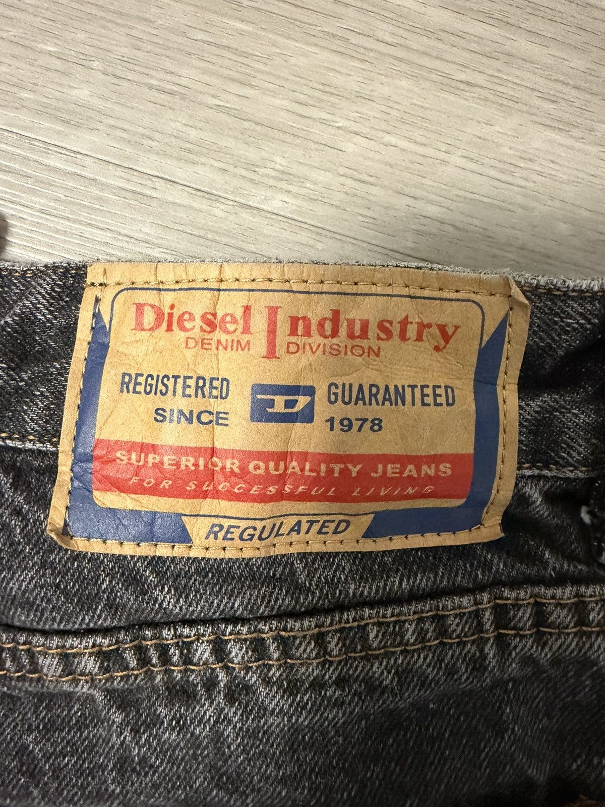Diesel Diesel Relaxed Jeans 1996 D-Sire 007f6 Size US 30 / EU 46 - 5 Thumbnail