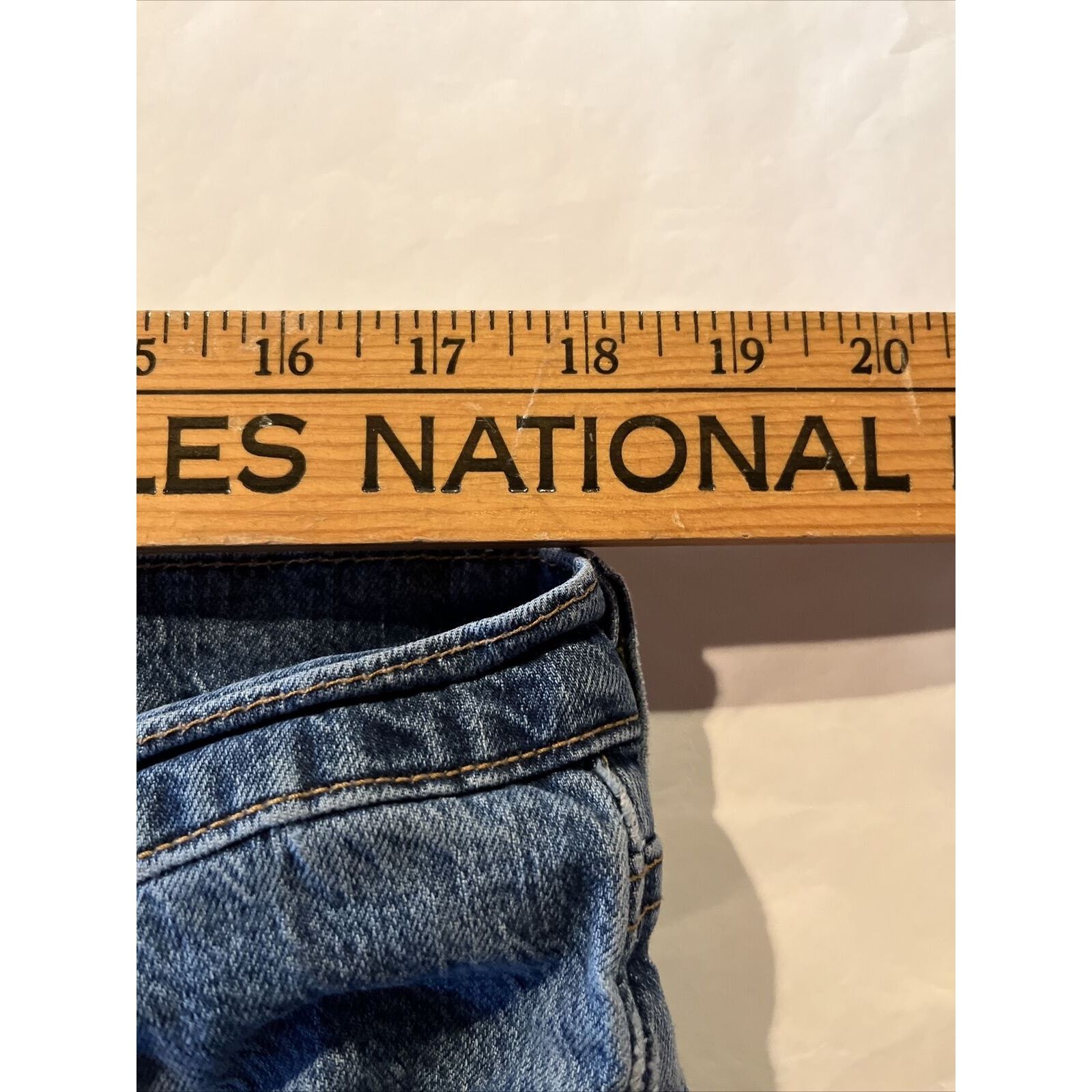 Levi's Levis 511 Jeans Mens 36x31 Blue Slim Straight Denim Med Wash Size US 38 / EU 54 - 5 Thumbnail