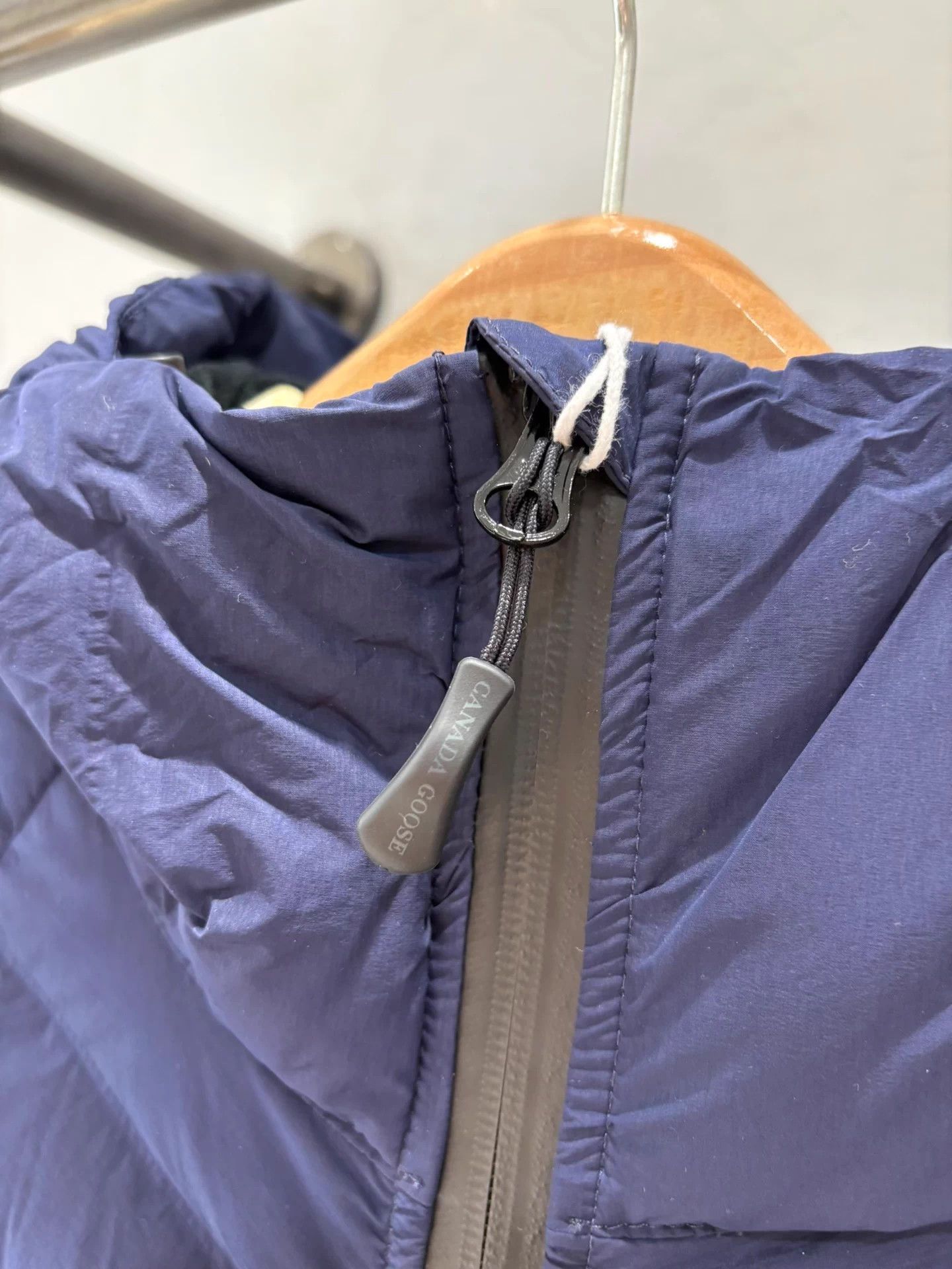 Canada Goose Canada Goose Navy Blue Light Hooded Puffer S 99 New Size S / US 4 / IT 40 - 2 Thumbnail