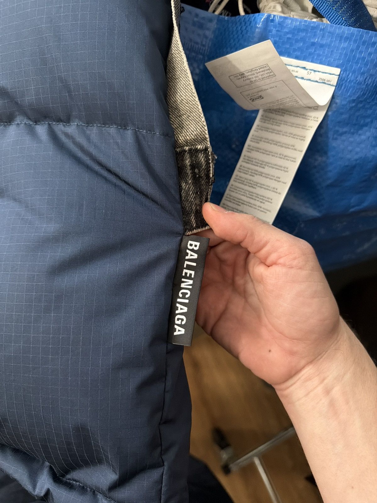 Balenciaga Balenciaga Oversized Blue Down Puffer w/ Faded Denim Size US S / EU 44-46 / 1 - 6 Thumbnail