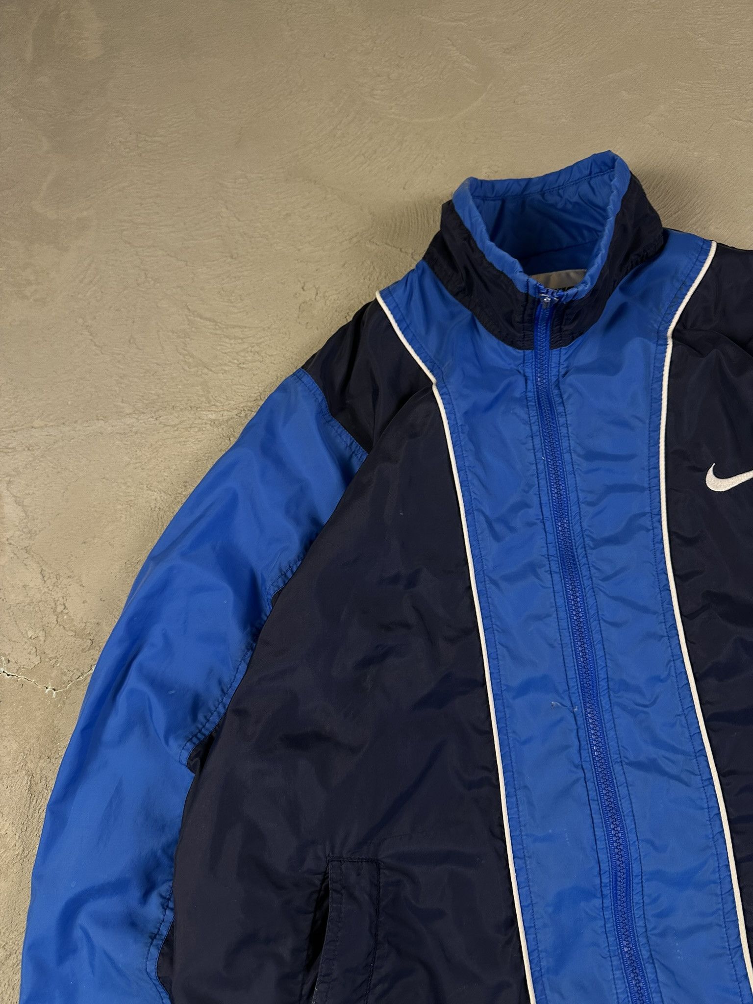 Nike 90s Vintage Nike Tracksuit Nylon Zip Jacket Size US M / EU 48-50 / 2 - 6 Thumbnail