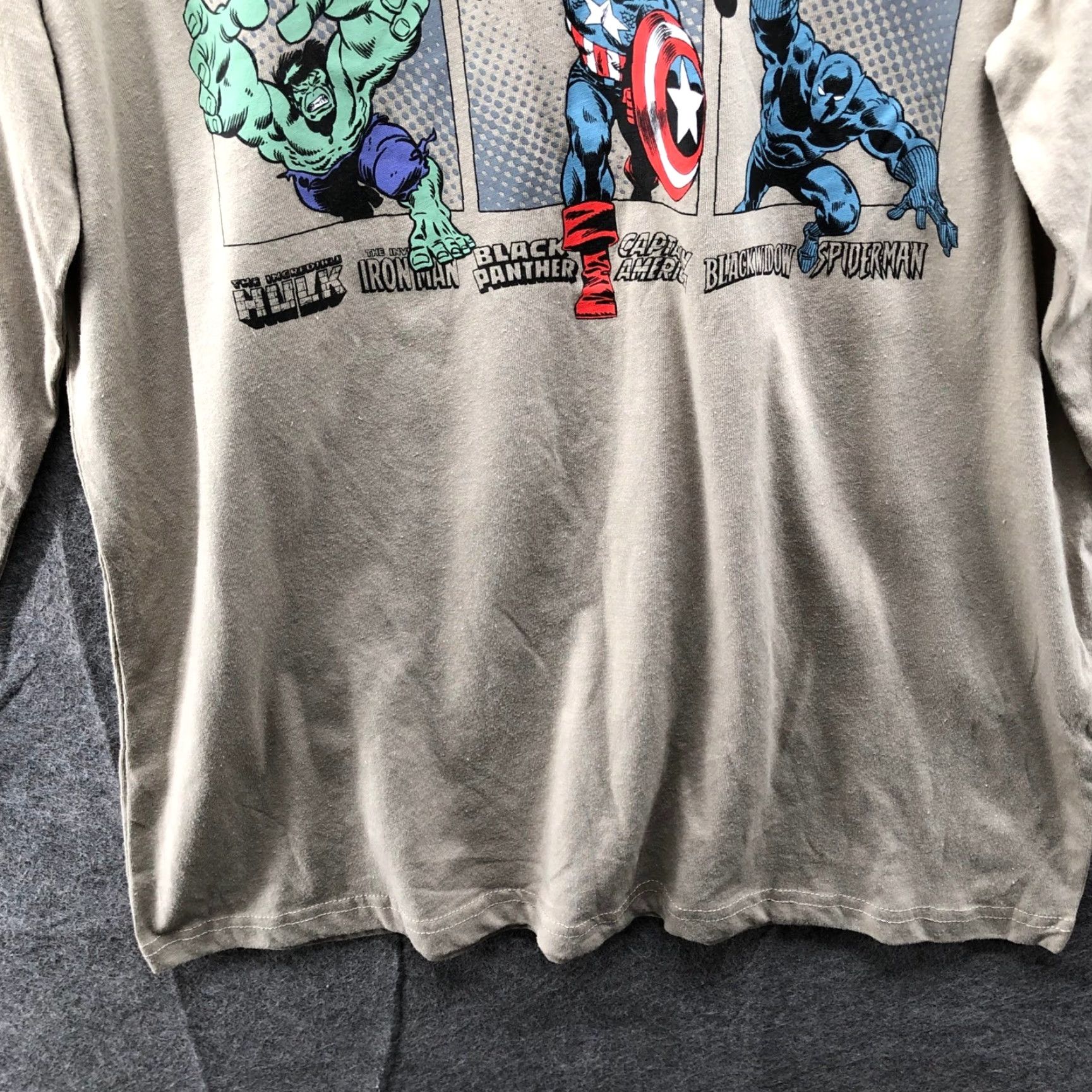 Vintage NWT Marvel Avengers Graphic Long Sleeve T-Shirt Mens L Tan Cotton Blend Size US L / EU 52-54 / 3 - 4 Thumbnail