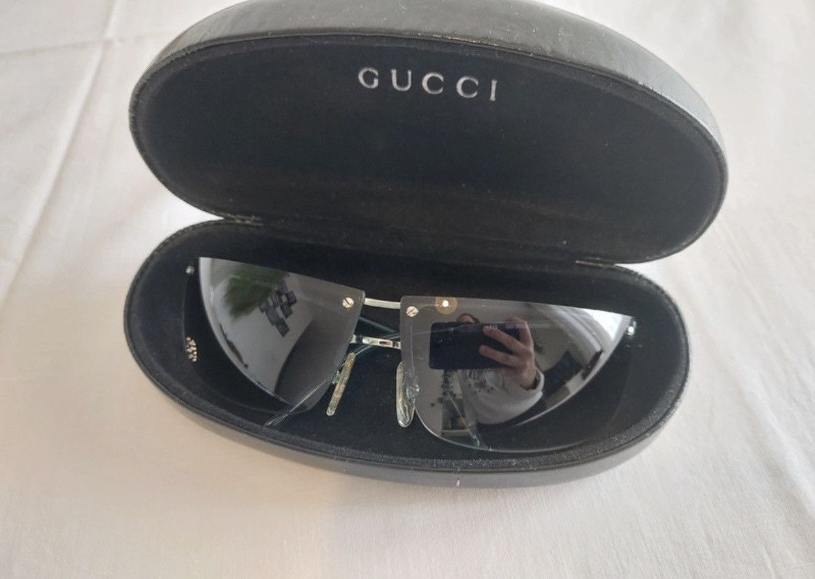 Gucci Vintage Gucci sunglasses rare rhinestones Size ONE SIZE - 7 Thumbnail