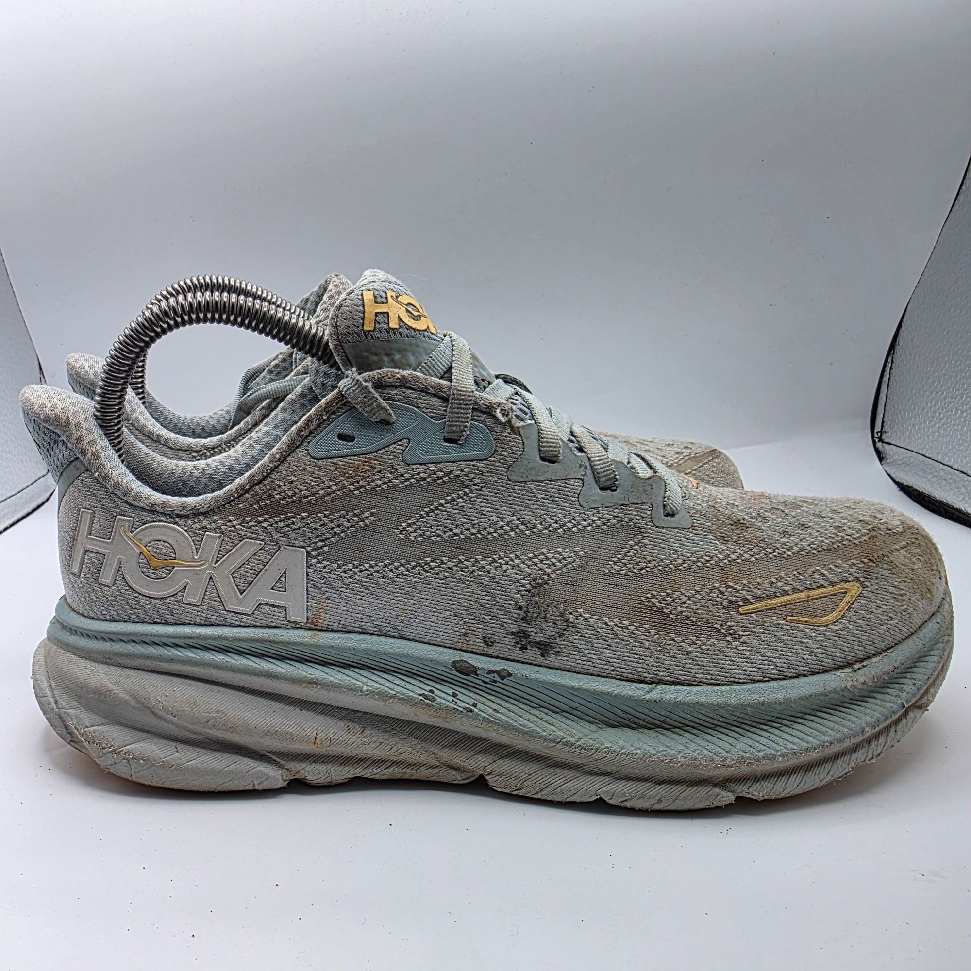 Hoka Hoka One One Clifton 9 Womens Size 7 B Cloud Blue Ice White Size US 7 / IT 37 - 12 Thumbnail
