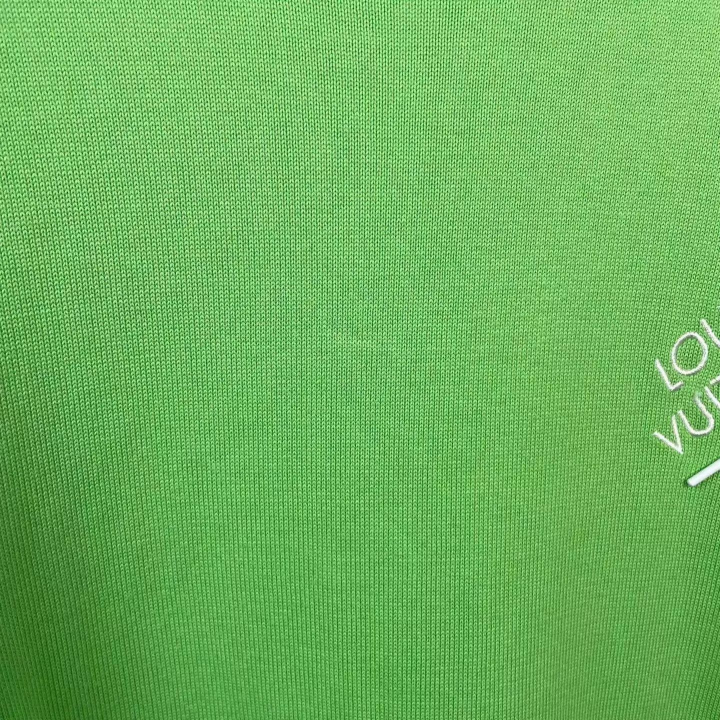 Louis Vuitton LV Knit Short-Sleeve T-Shirt Embroidered Logo M Size US M / EU 48-50 / 2 - 8 Thumbnail