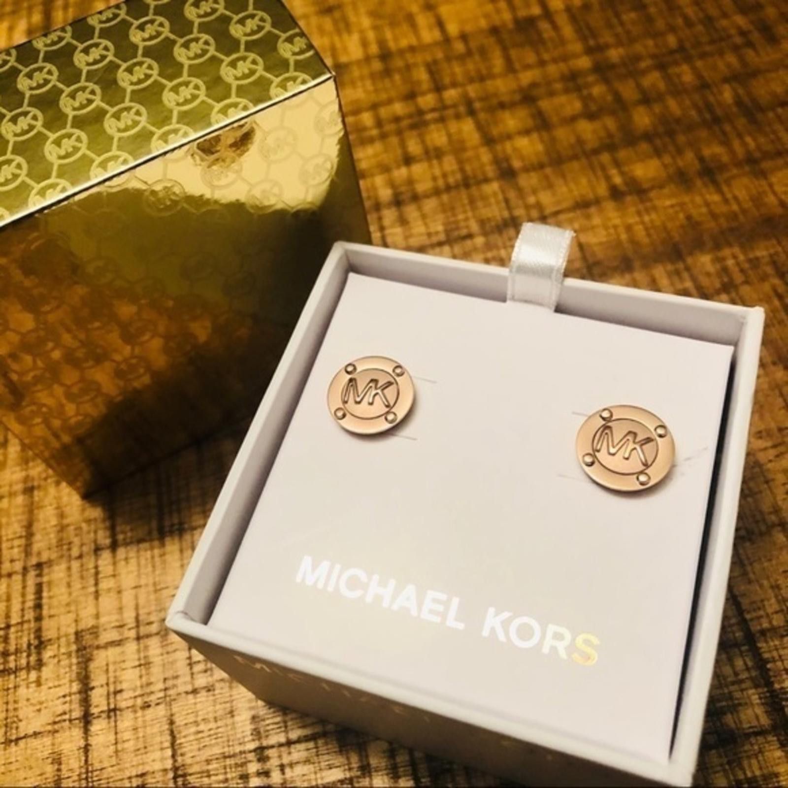 Michael Kors Michael Kors Rose Gold Logo Stud Earrings NWT​​​​​​​​​ Size ONE SIZE - 1 Thumbnail