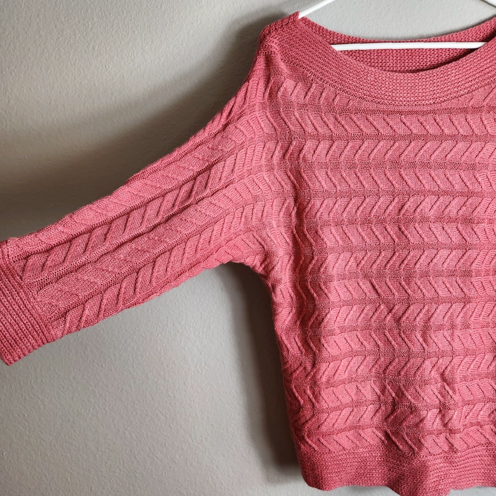 Vintage SOHO NY&C Rose Pink Boatneck Cable Knit Lightweight Sweater L - Womens Pullover Knit Classic Dolman Sleeve Boat Neck Size L / US 10 / IT 46 - 2 Thumbnail